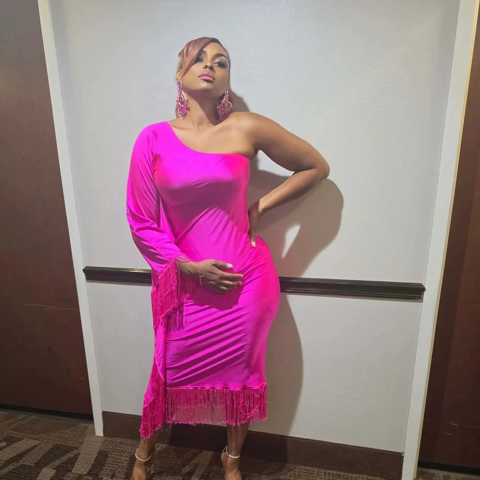kim+pink.jpg
