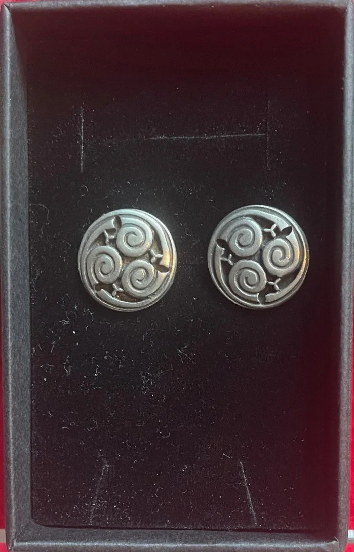 EAR330  Post214.99.jpg.jpeg