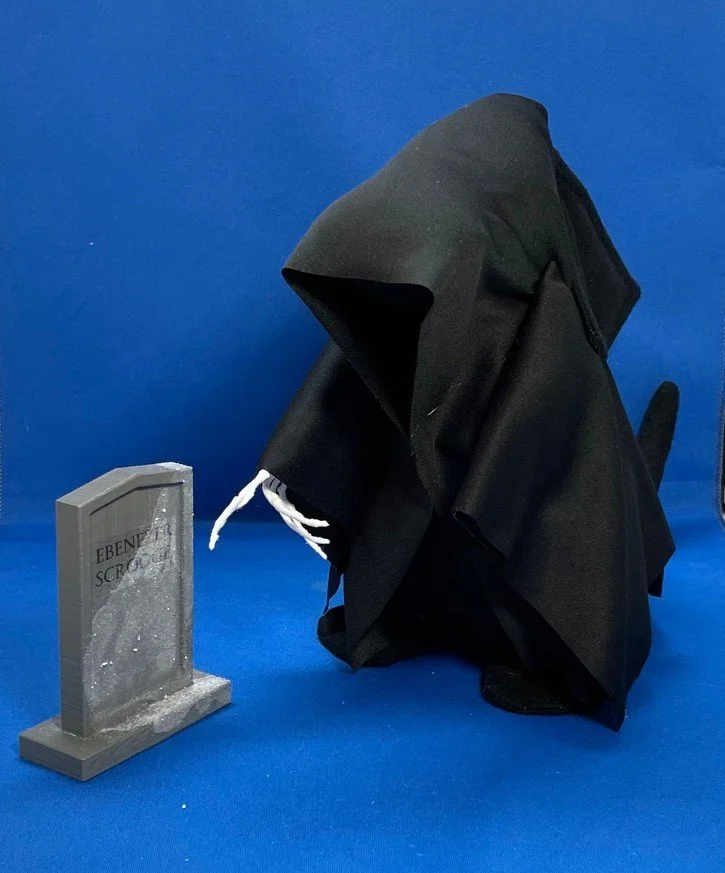 Ghost of Christmas Future 3.JPG