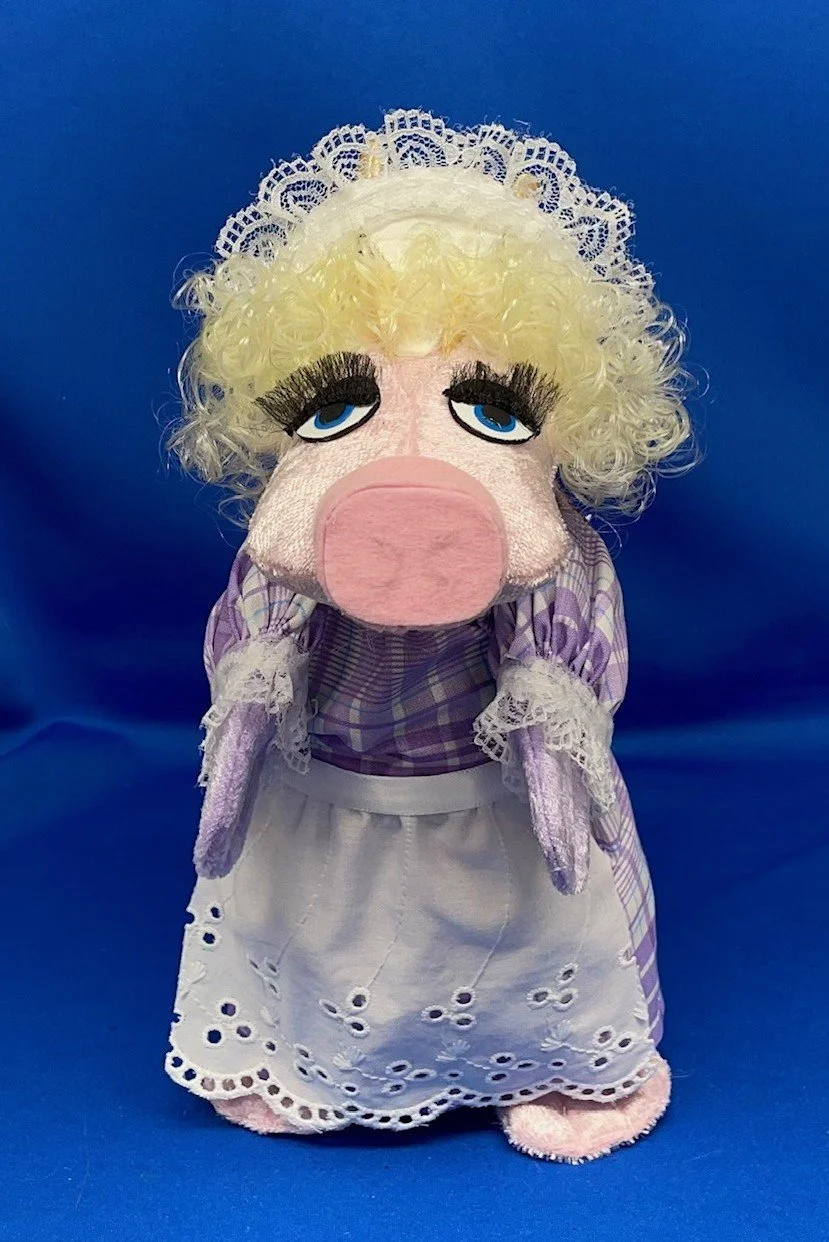 Miss Piggy-Mrs. Cratchit