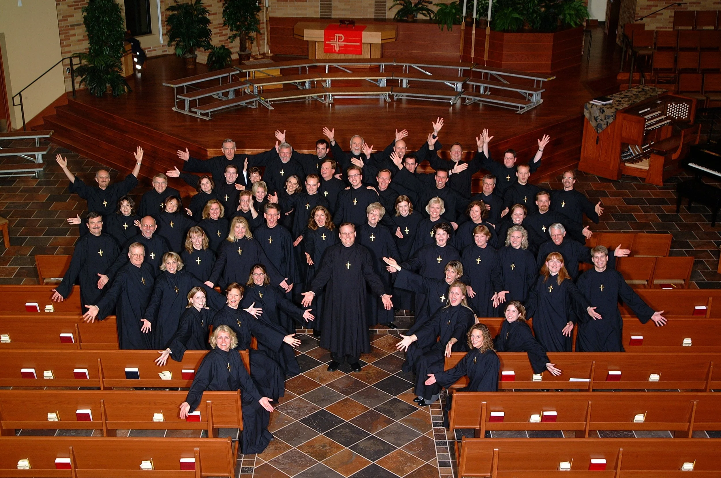 Choir Photos 2003 001.jpg