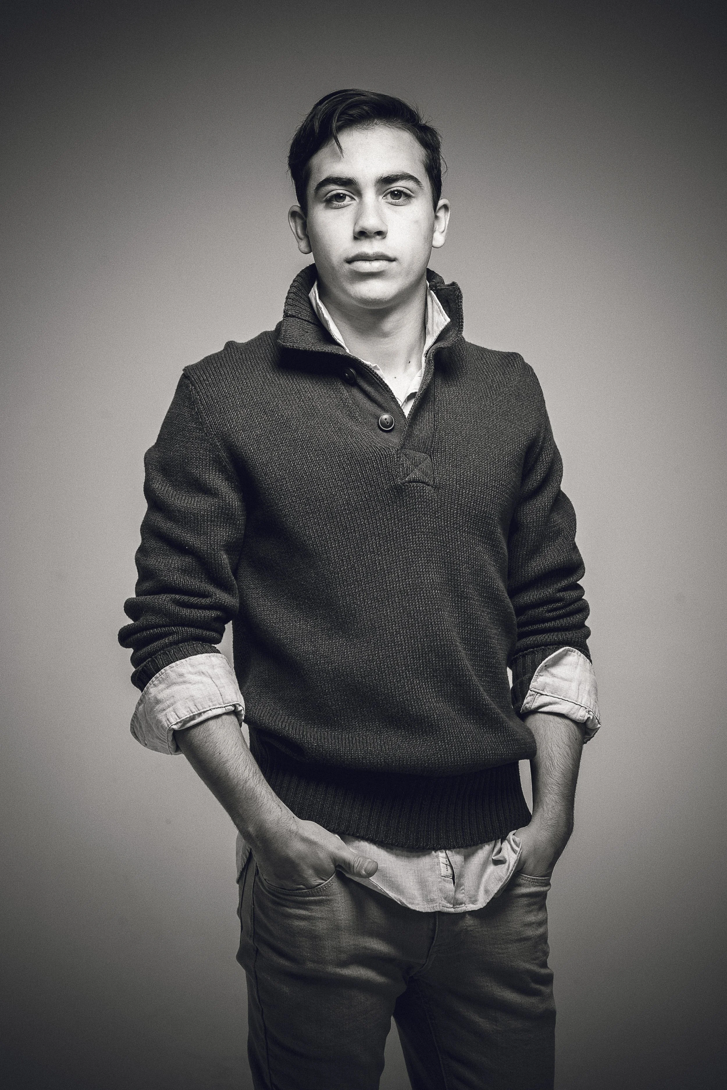 amarillo-senior-pictures-studio-Craig_Stidham.jpg