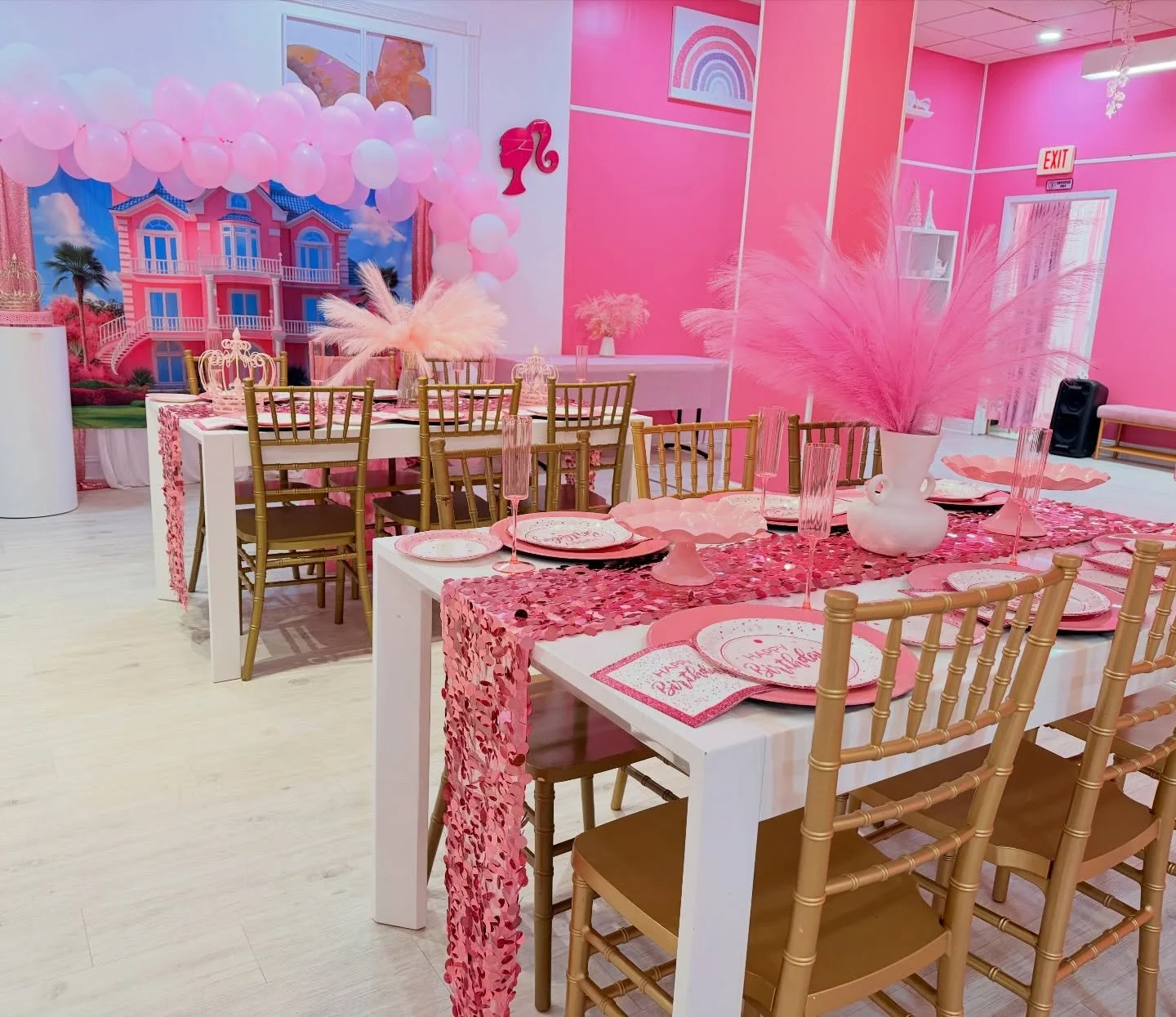 Isn&rsquo;t our Menlo Mall location Party Room just fabulous?! Book your standard party with us and you NEVER have to worry about the details&hellip; leave that to US!!! Book now : www.celinesspaandevents.com