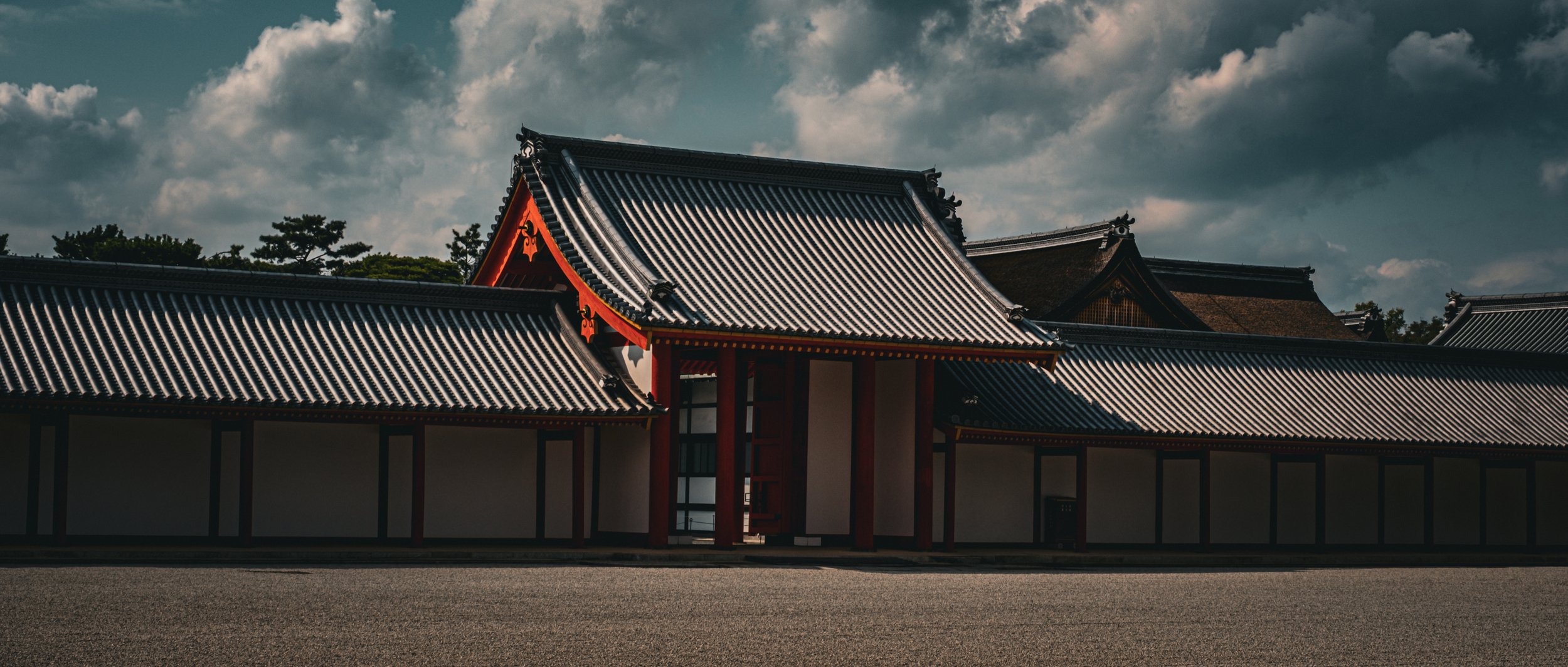 KYOTO IMPERIAL PALACE NO. 2 — Small 24×56cm, 11 of 15 remaining — Medium 40×94cm, 8 of 10 remaining — Large 50×117cm, 3 of 5 remaining