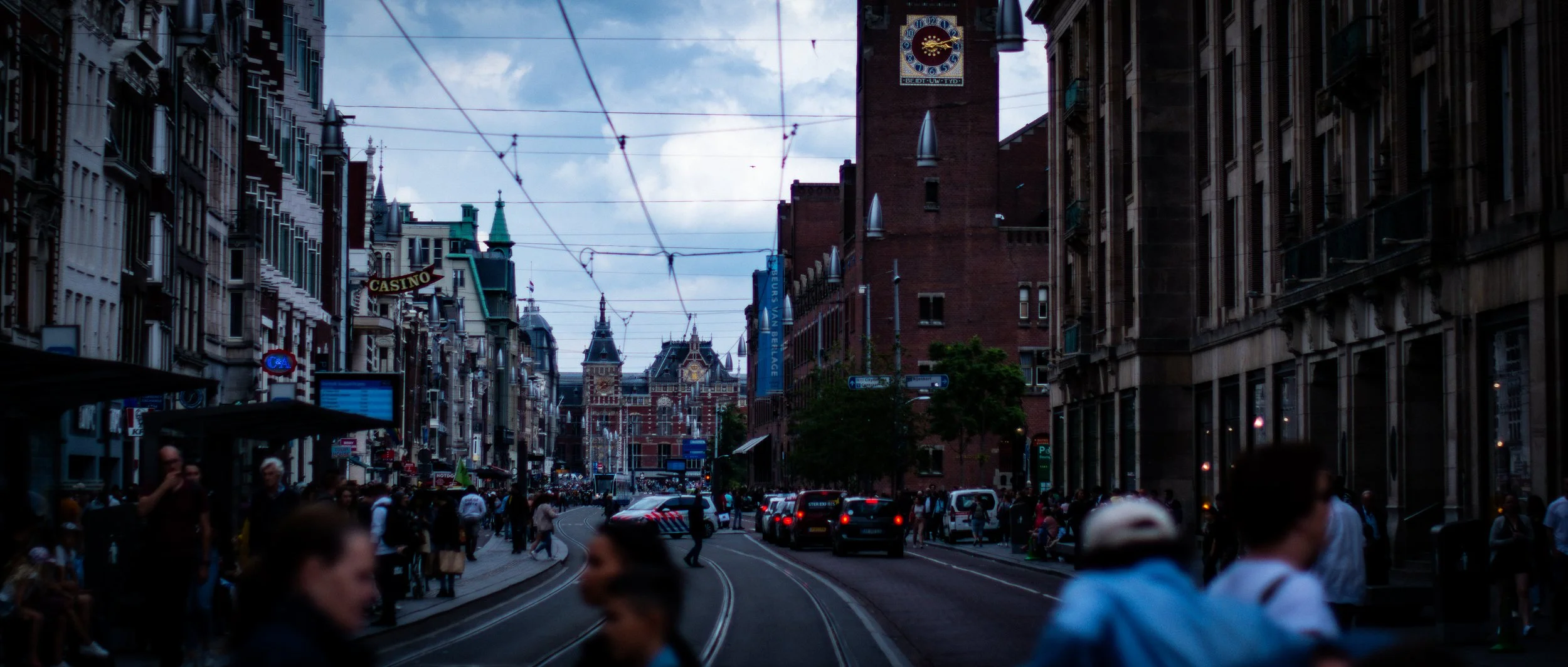 AMSTERDAM STREET — Small 24×56cm, 10 of 15 remaining — Medium 40×94cm, 9 of 10 remaining — Large 50×117cm, 4 of 5 remaining