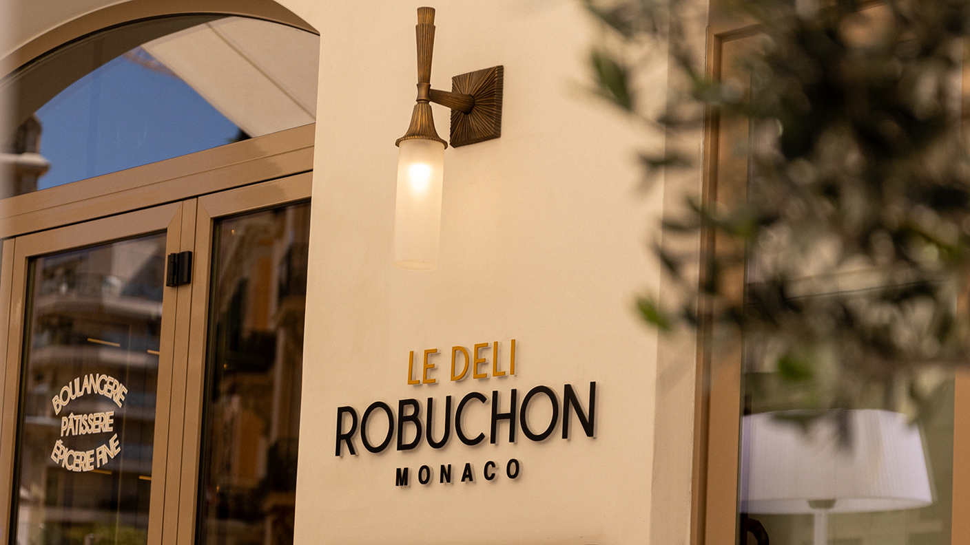 Lighting Design for Le Petit Café Robuchon Monaco