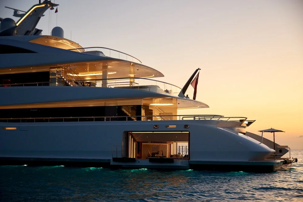 Superyacht Lighting Technology: Designing Emotion Through Intelligent Control