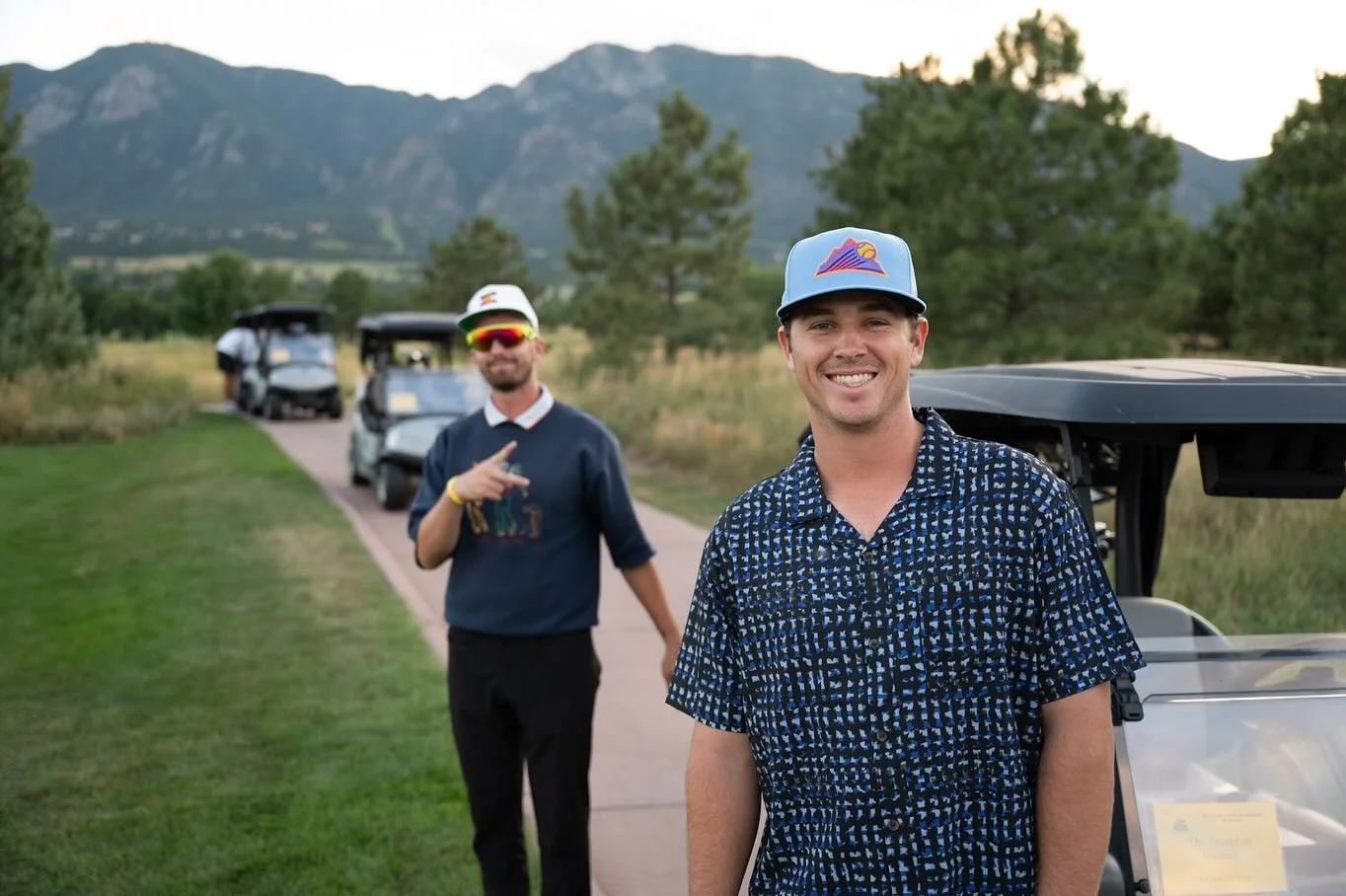 First time dumping why not? AUGUST

1. Golf Daze 
2. Colorado Golf Crew
3. The Happiest Tap
4. Chicagooo
5. Chest Bumpz
6. Balancing Act
7. VIB in the Burg
8. Streets of Pitt 
9. Fan Art
10. Views from the Clipper