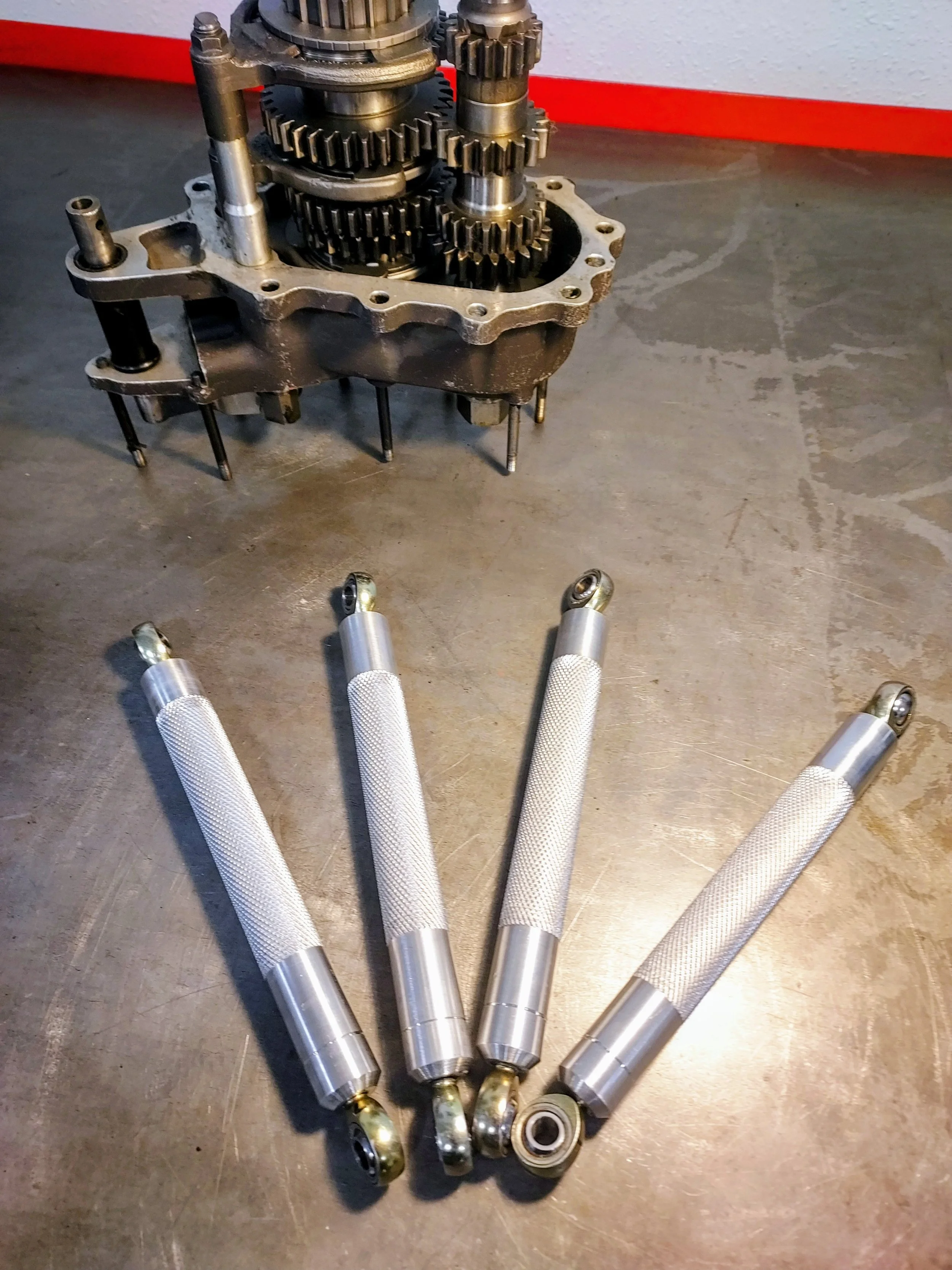 Machined struts I made.jpg