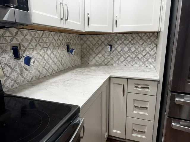 Custom Tile backsplash by Lehman Construction in Roseburg, Oregon.