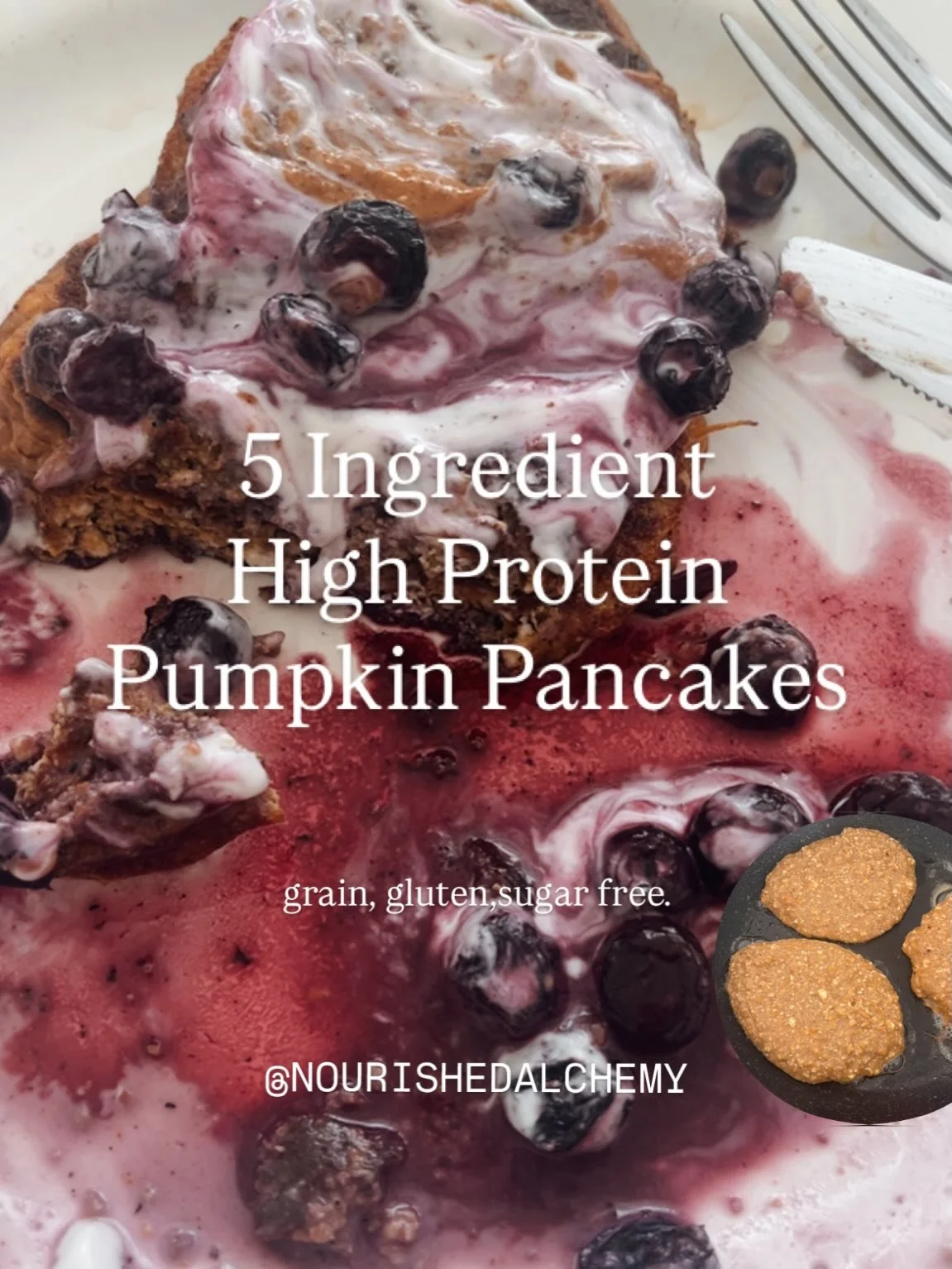 Okay technically it&rsquo;s 7 ingredients if you count the salt, baking soda, and cinnamon&hellip; but who&rsquo;s counting. 🥞😌

Go prep these for tomorrow morning 🏃🏽&zwj;♀️

You probably already have everything in your kitchen- no protein powder