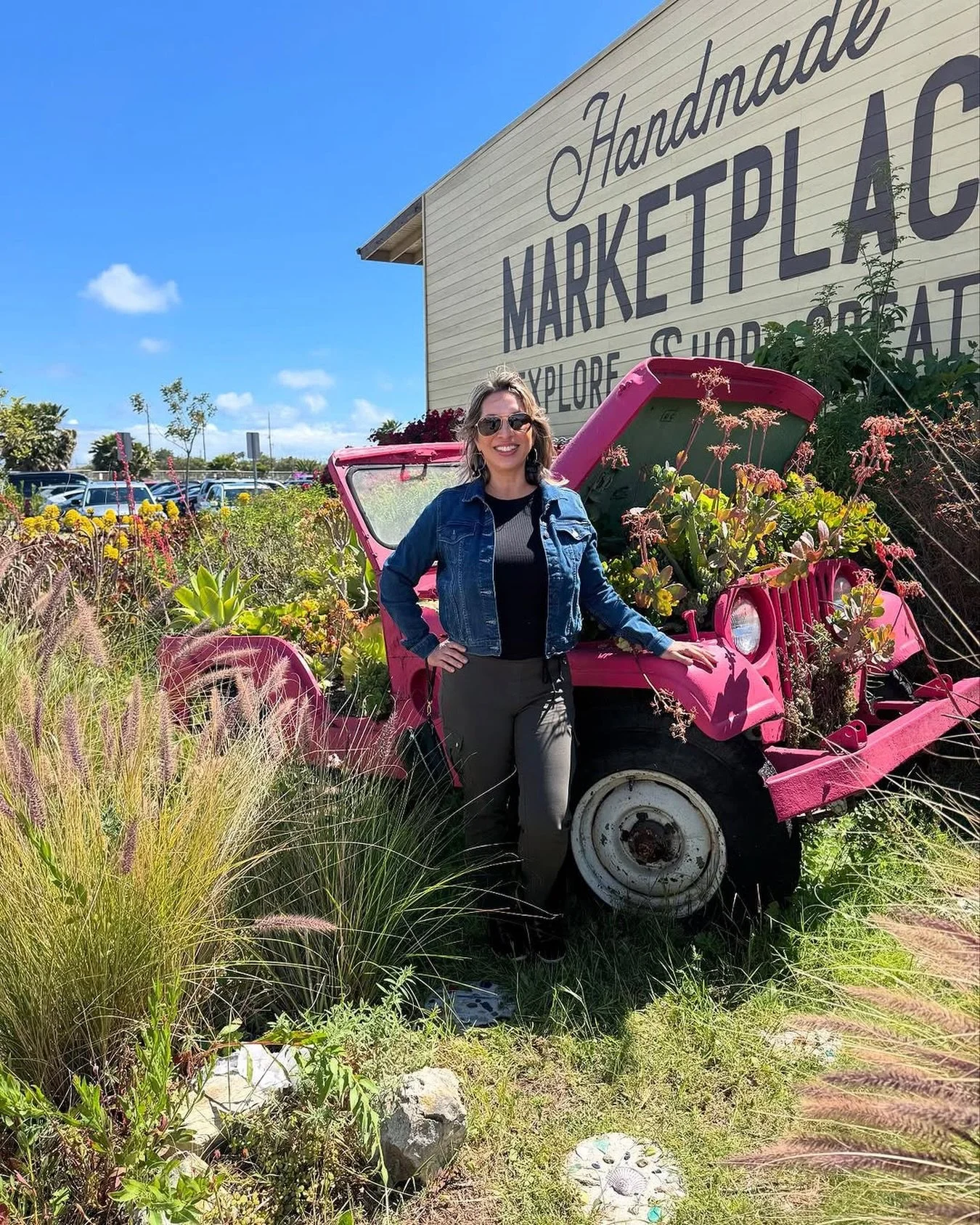 If you&rsquo;re new here&mdash;welcome to CRAFTED ✨
We&rsquo;re a community marketplace in San Pedro featuring local artists, makers, small businesses, food, drinks, and hands-on creative experiences.
We&rsquo;re open Fridays&ndash;Sundays, 11am&ndas