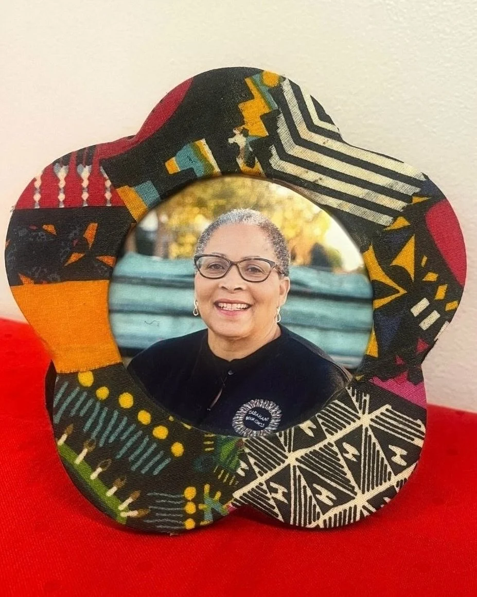 During our Black History Celebration, @rsewcute will be hosting a hands-on class where you can design your own picture frame using vibrant African print fabrics 🖼️

🗓 Friday ALL DAY &amp; Saturday, February 28th &bull; 11am-1pm
📍 112 E 22nd Street