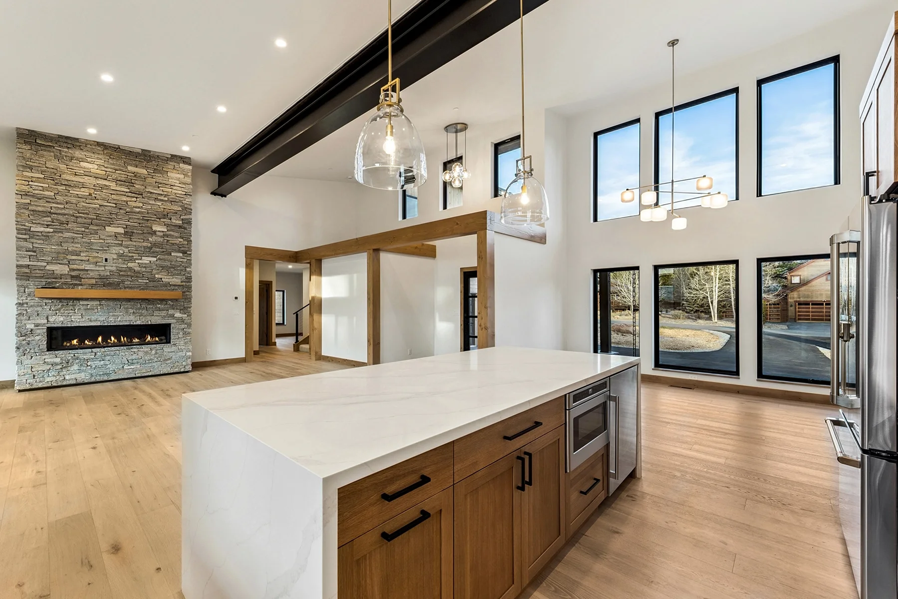 tudor-lane-kitchen-main-living-area-a27.webp