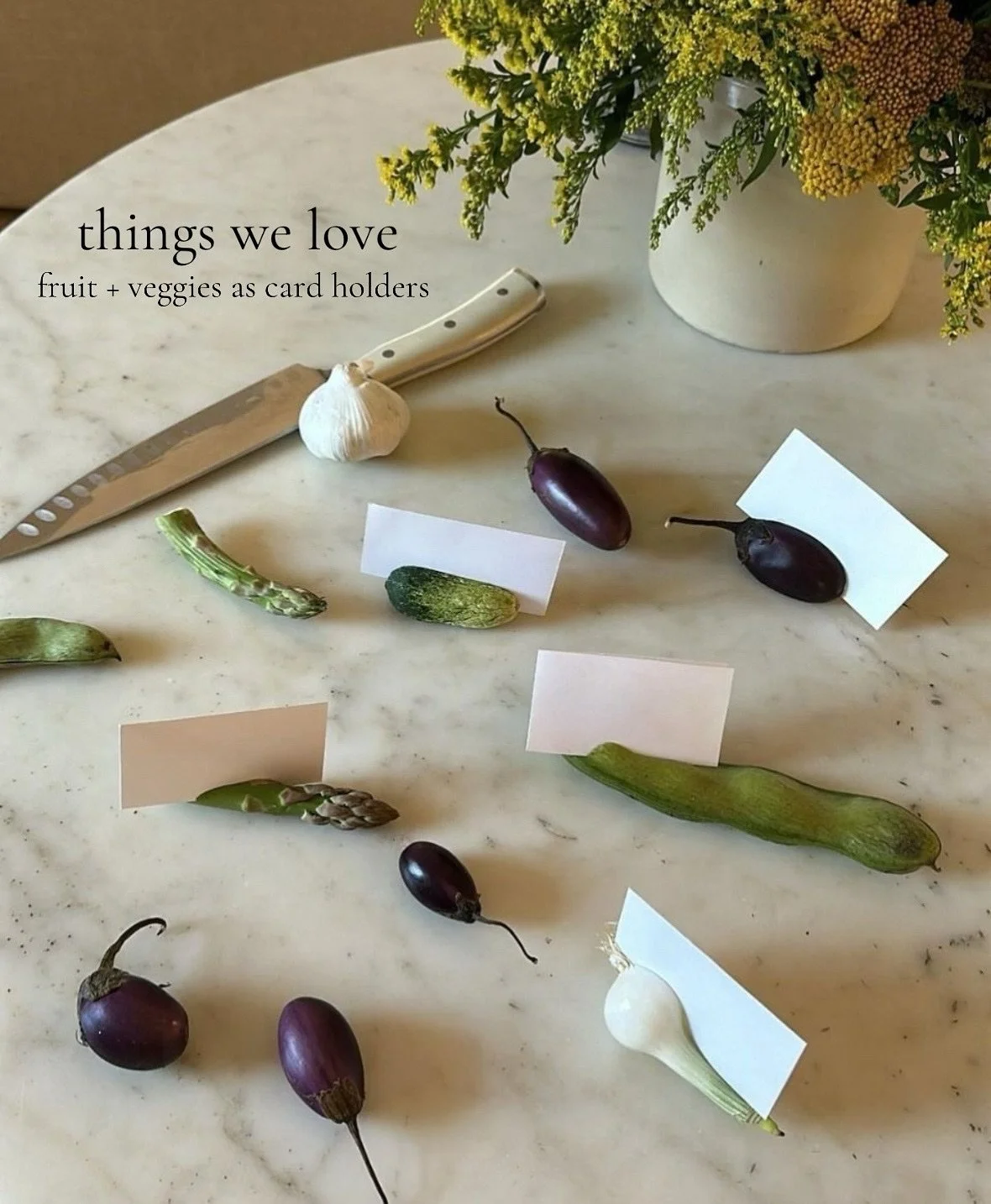 Things we love Pt. 3 - fruits and veggies as card holders 🍋🍋&zwj;🟩🌶️🍆🫜

#tablescape #dinnerpartyideas #thingswelove #stuartfl #jensenbeach #jupiterflorida #junobeach #portstlucie #womenownedbusiness #luxurypicnic #luxurypicnicsetup #luxurypicni
