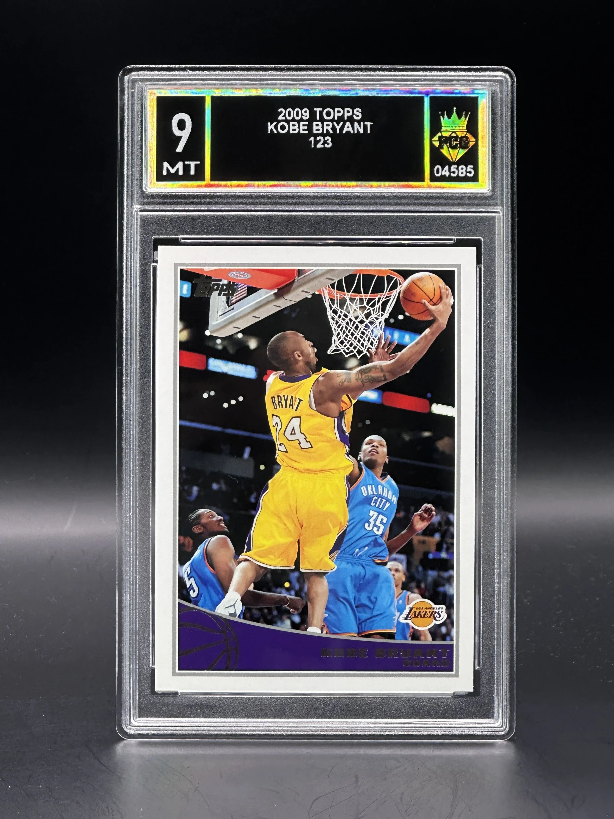 #04585 2009 KOBE BRYANT 9 MT