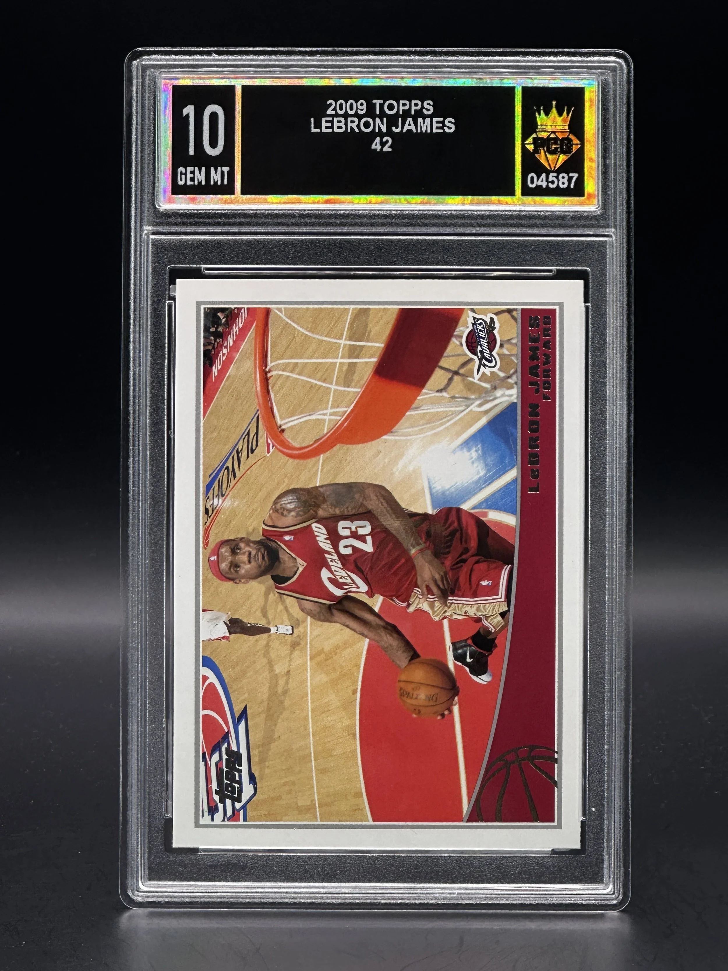 #04587 2009 LEBRON JAMES 10 GEM MT