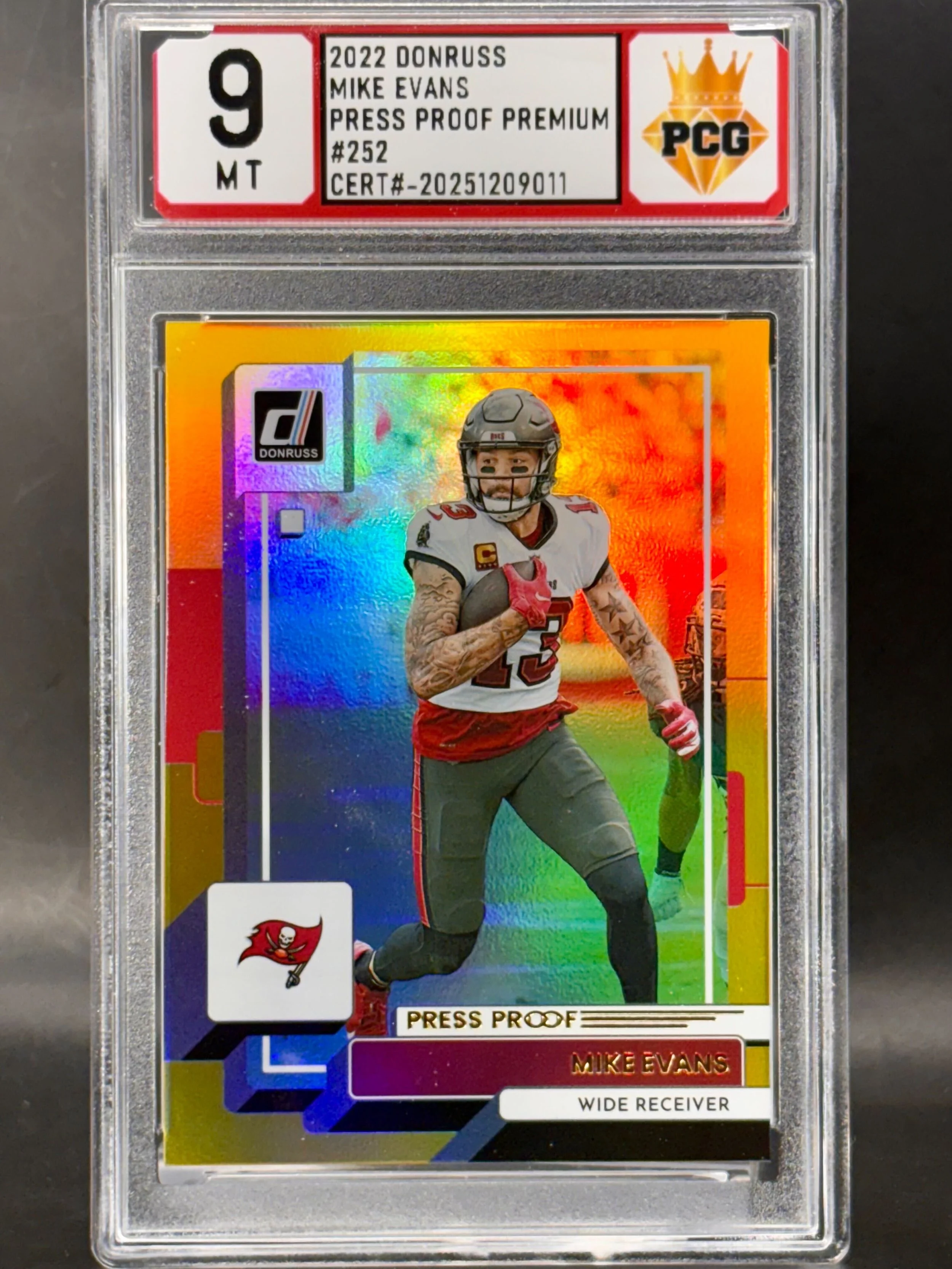 #20251209011 Mike Evans 9 MT