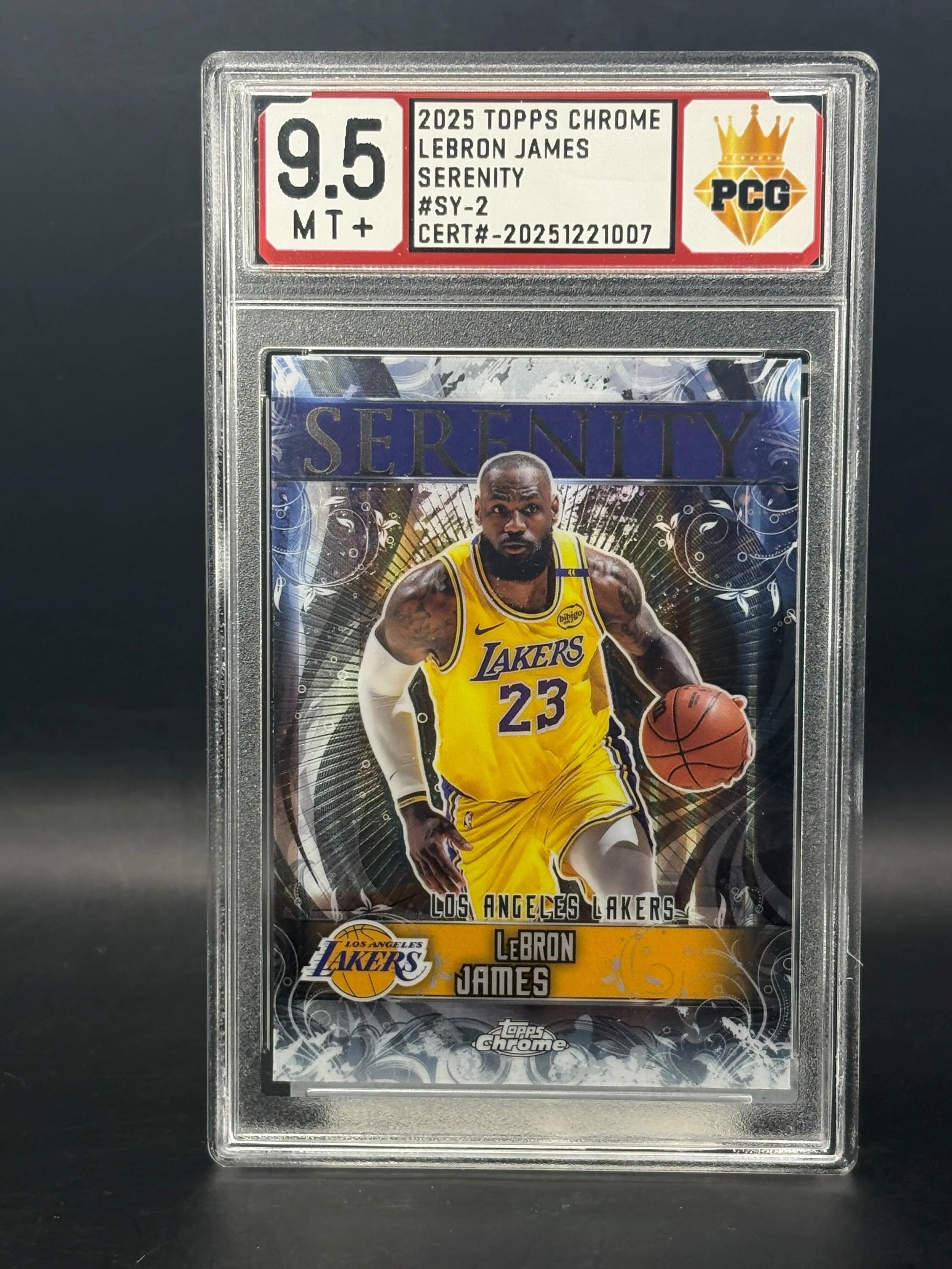 #20251221007 2025 TOPPS CHROME LEBRON JAMES SERENITY 9.5 MT+