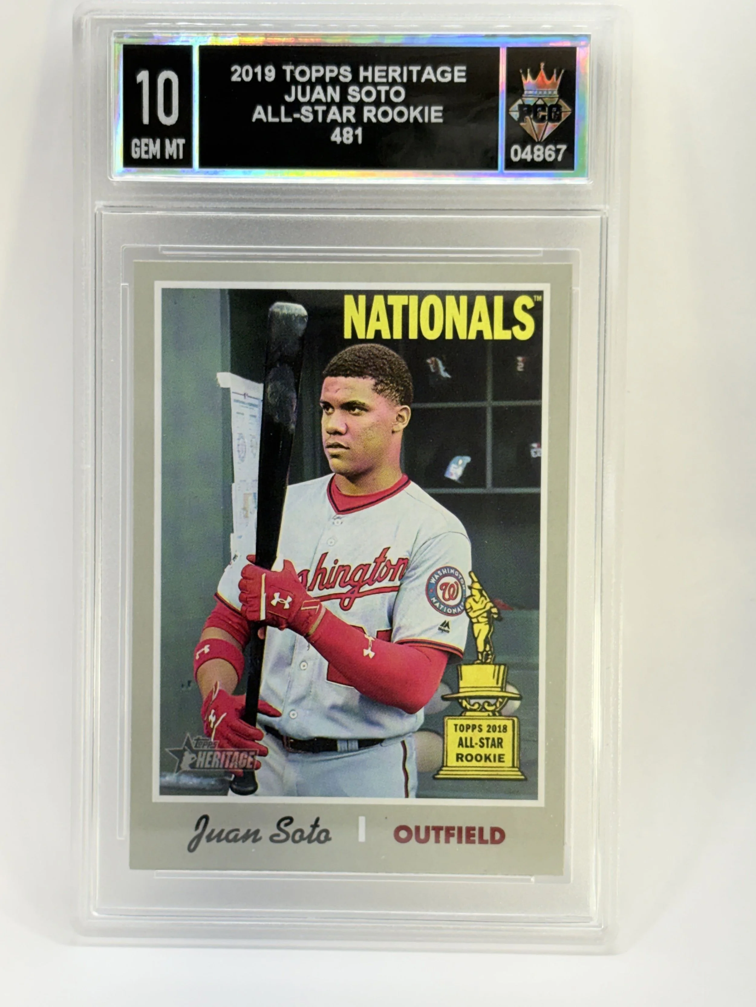 #20260004867 2019 JUAN SOTO 10 GEM MT