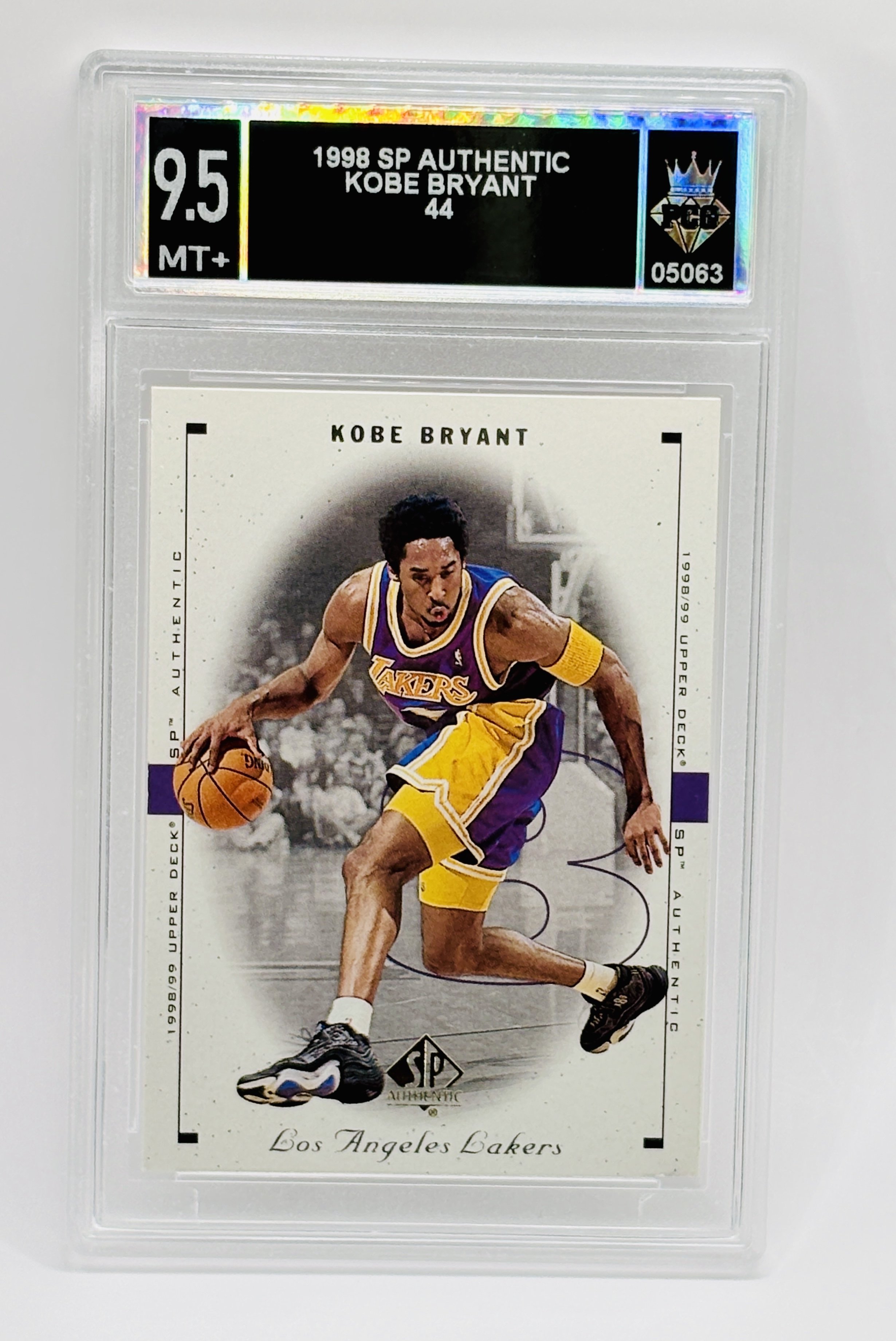 #20260005063 1998 KOBE BRYANT 9.5 MT+