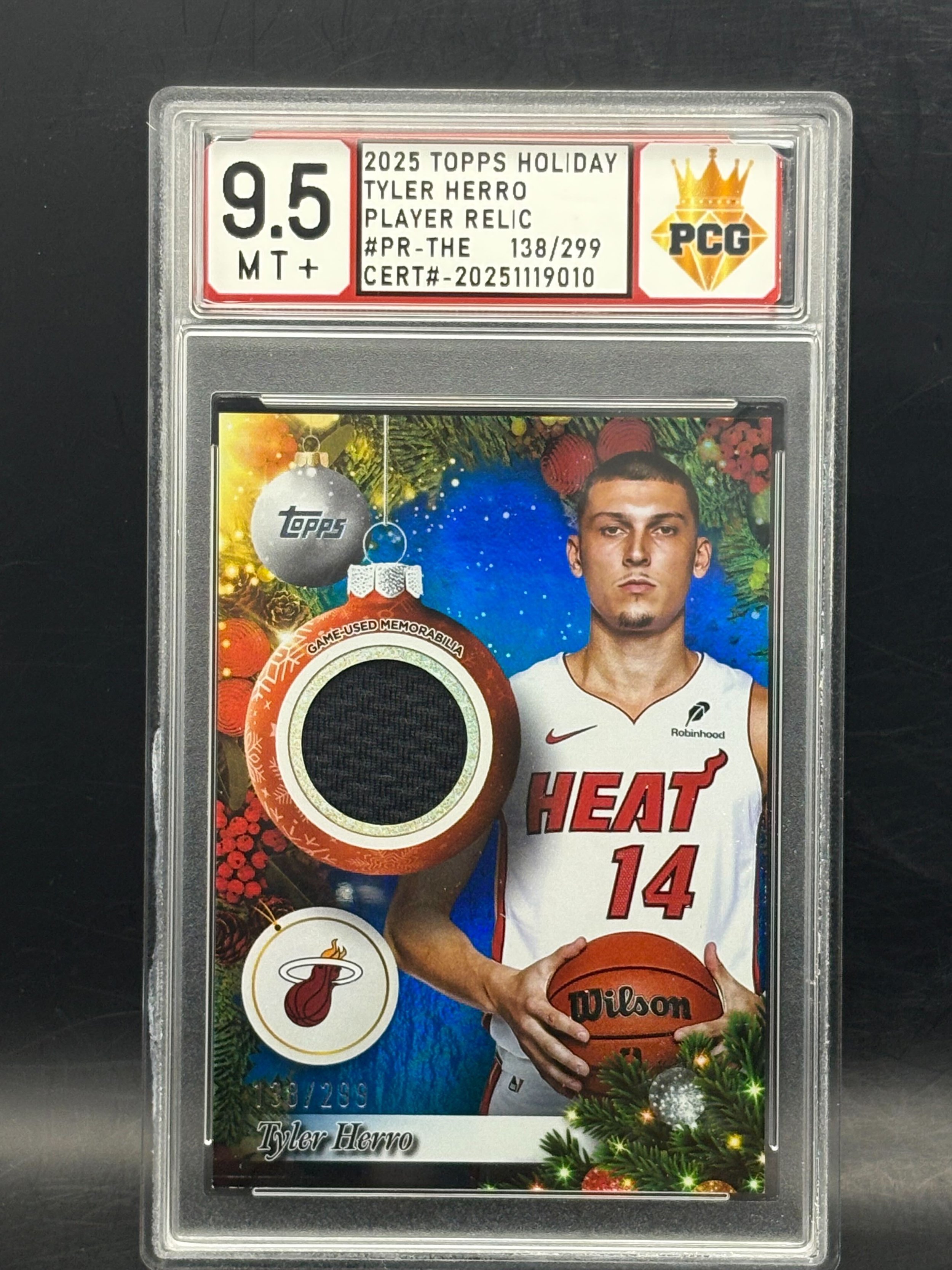 #20251119010 Tyler Herro Relic 9.5 MT+