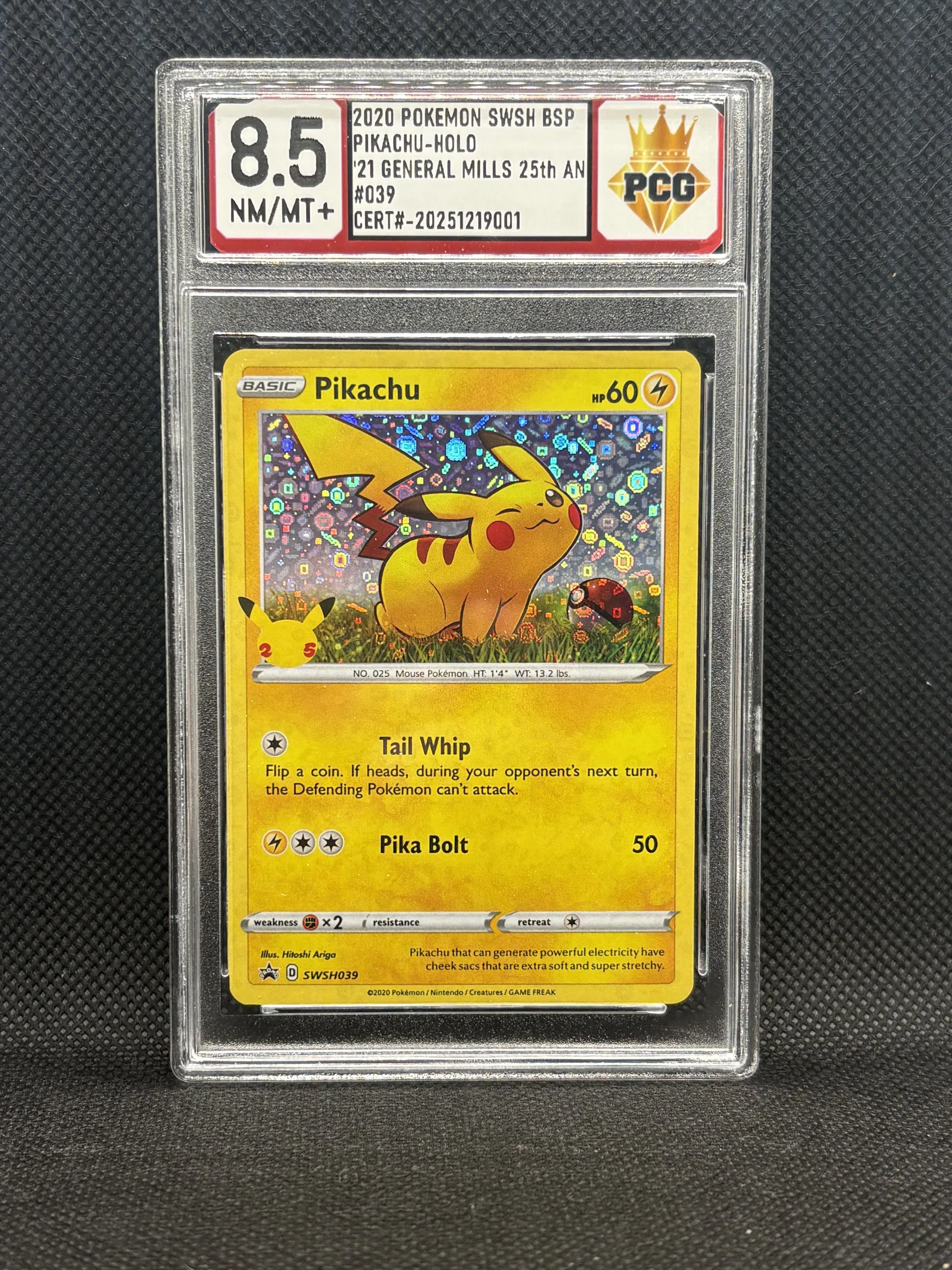 #20251219001 2020 POKEMON SWSH BSP PIKACHU-HOLD 8.5 NM/MT+