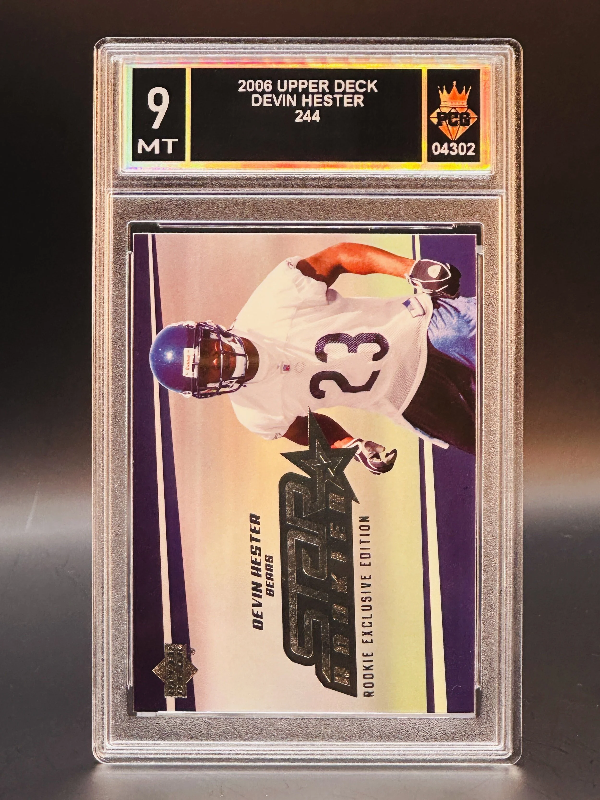 #04302 2006 DEVIN HESTER 9 MT
