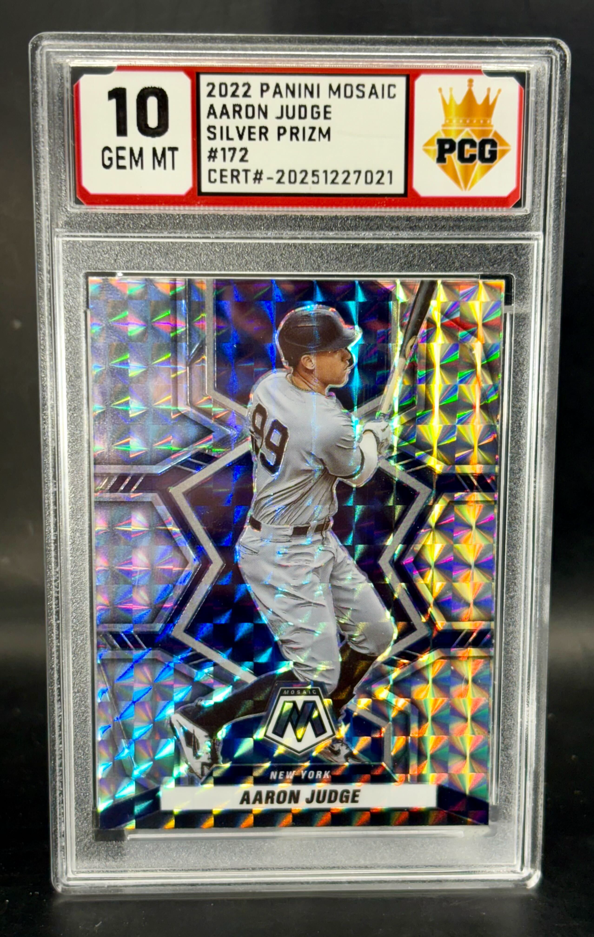 #20251227021 2022 AARON JUDGE 10 GEM MT