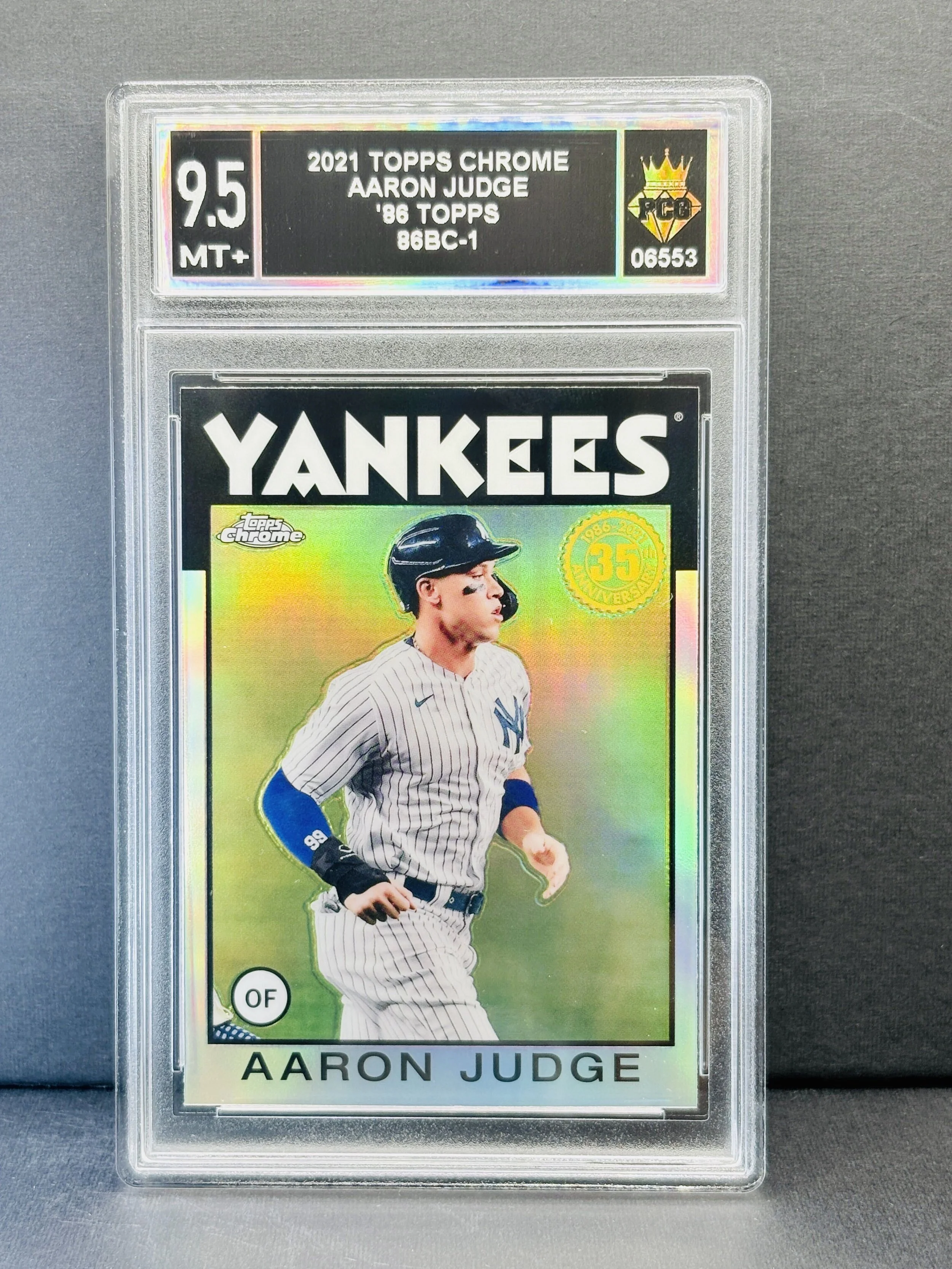 #06553 2021 AARON JUDGE 9.5 MT+