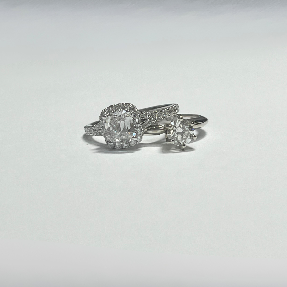 MAIDEN LANE JEWELRY LTD 14 KARAT WHITE ASPIRI CUT DIAMOND RING WITH 1.05 CARAT CENTER and GN DIAMOND 14 KARAT WHITE GOLD 6 PRONG 70 CARAT ROUND HEAVY SOLITAIRE ENGAGEMENT BRILLIANT CUT DIAMOND