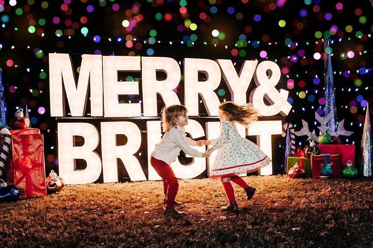 All is merry &amp; bright! ✨Wishing you a very Merry Christmas! 🌲