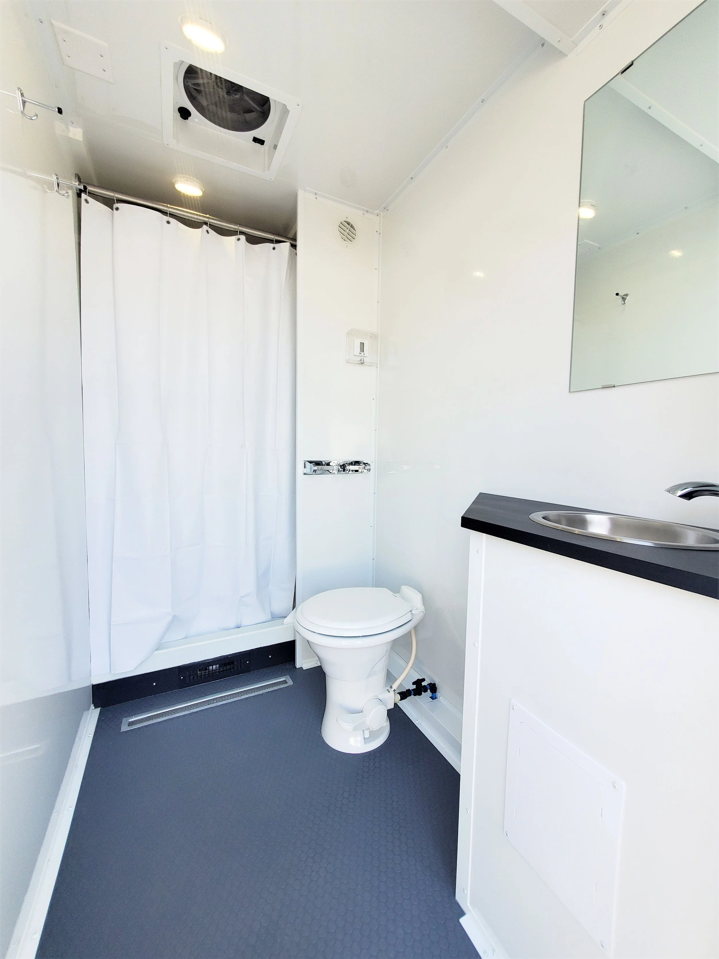 Shower-Restroom-Combo-for-sale-room-1.jpg