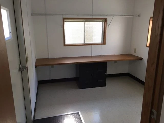 40ft-Double-Office-Container-Inside-1.jpg