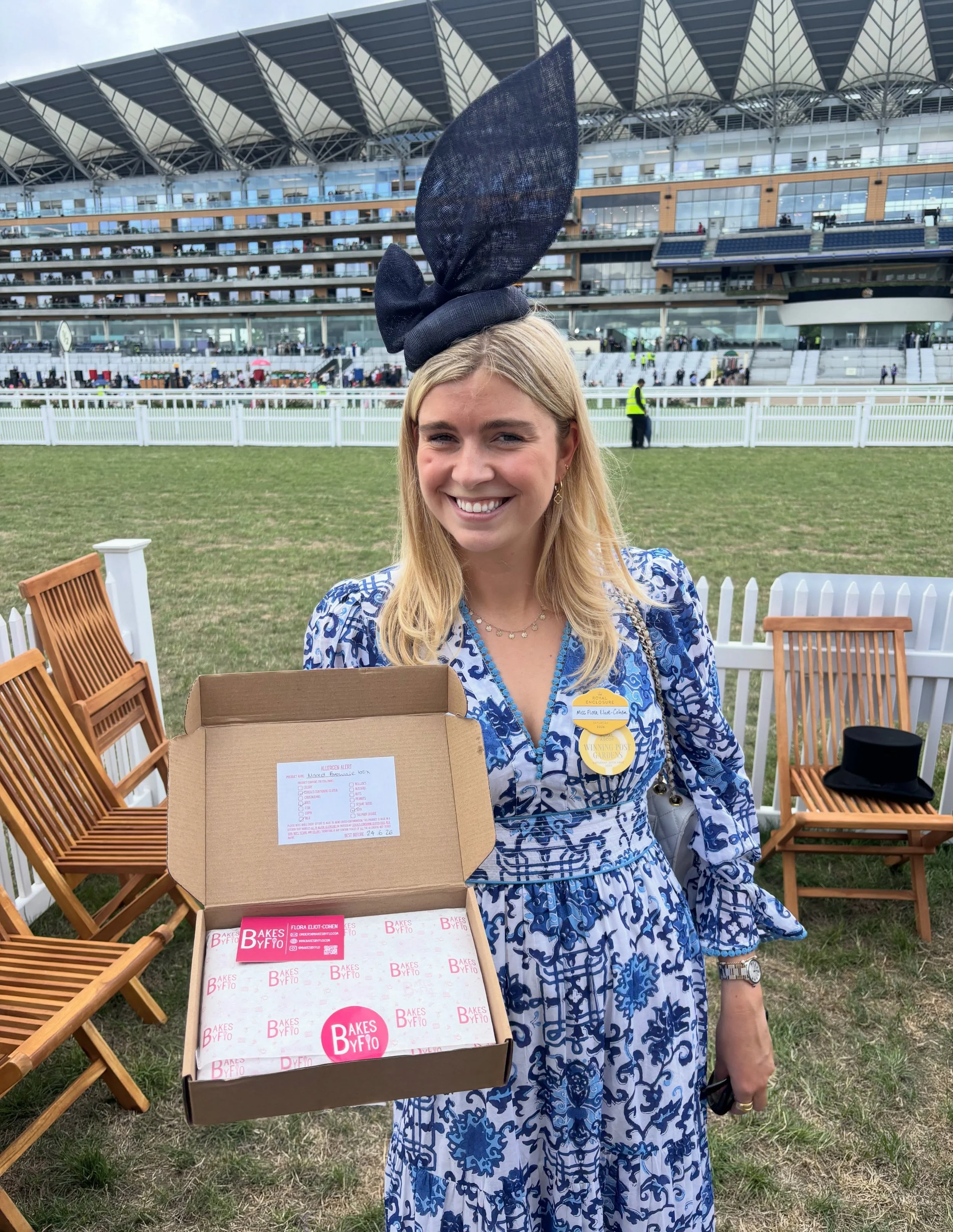 Bakes By Flo brownie boxes at Royal Ascot 🩷🐎

The perfect addition to a summer picnic 🤍

#brownies #royalascot #picnic #londonbaker #bakesbyflo