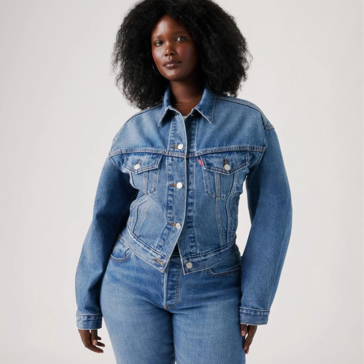 WT_005OO-0000_GLO_CM_DA copy.jpg