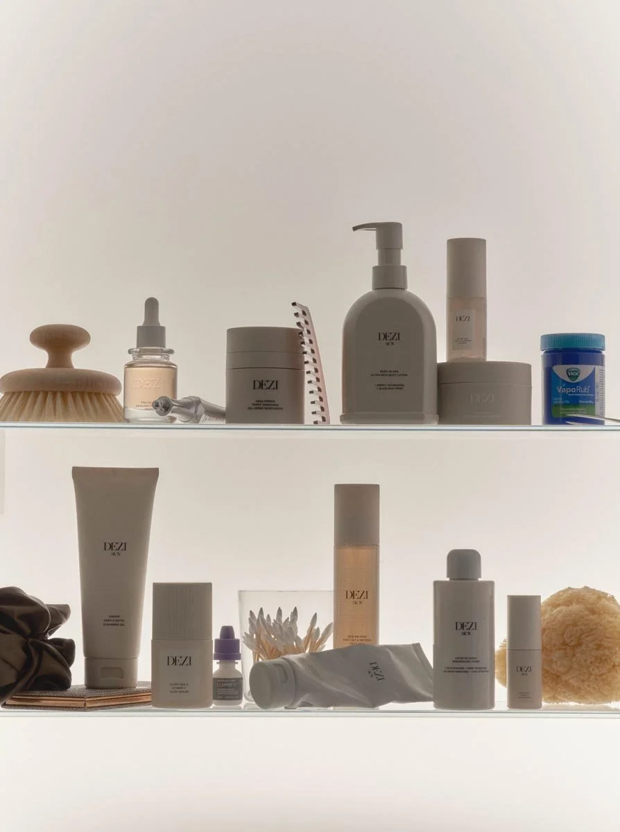 Copy of DEZI_STILL LIFE1161.jpg