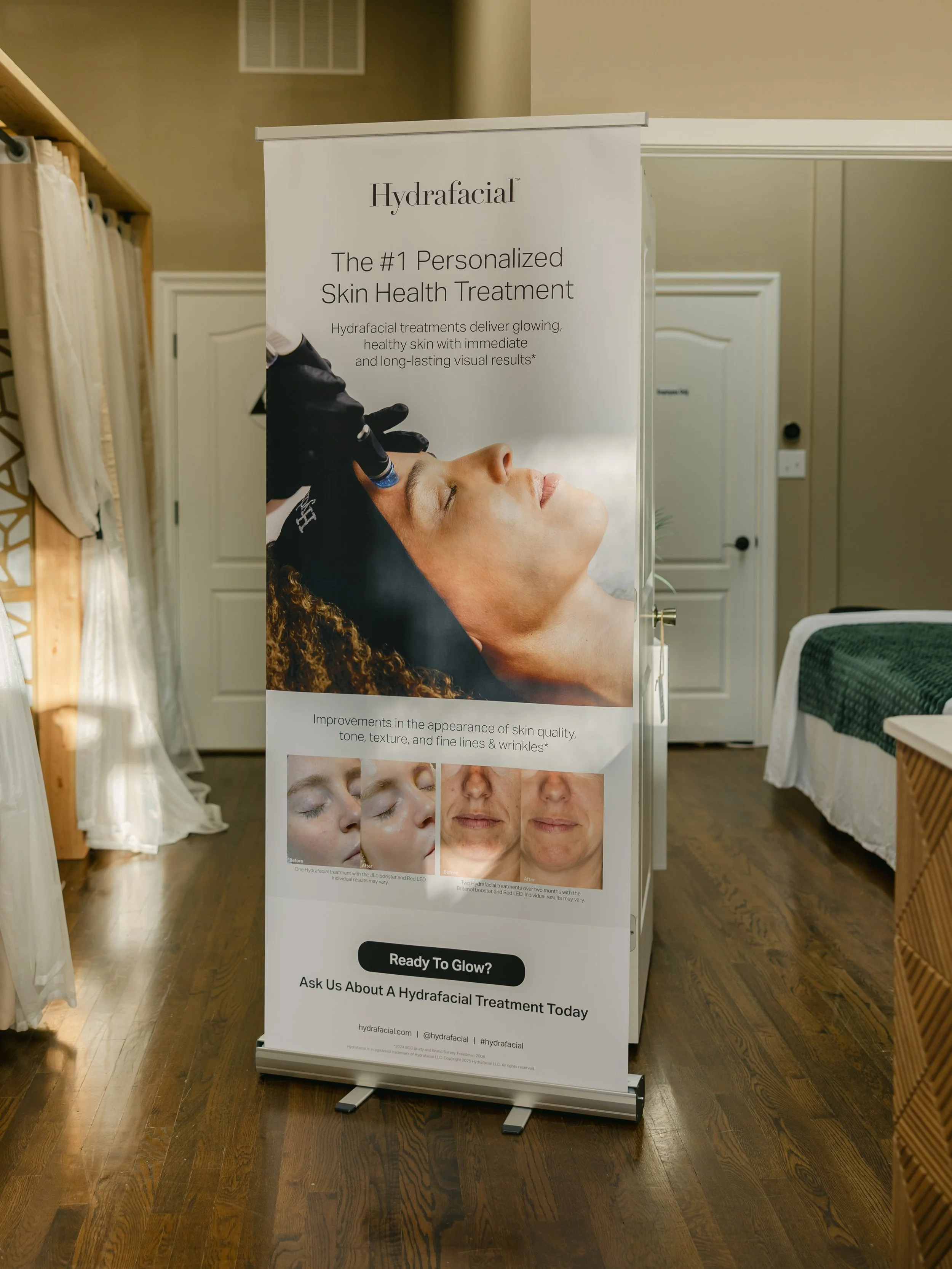 Hydra facial sign