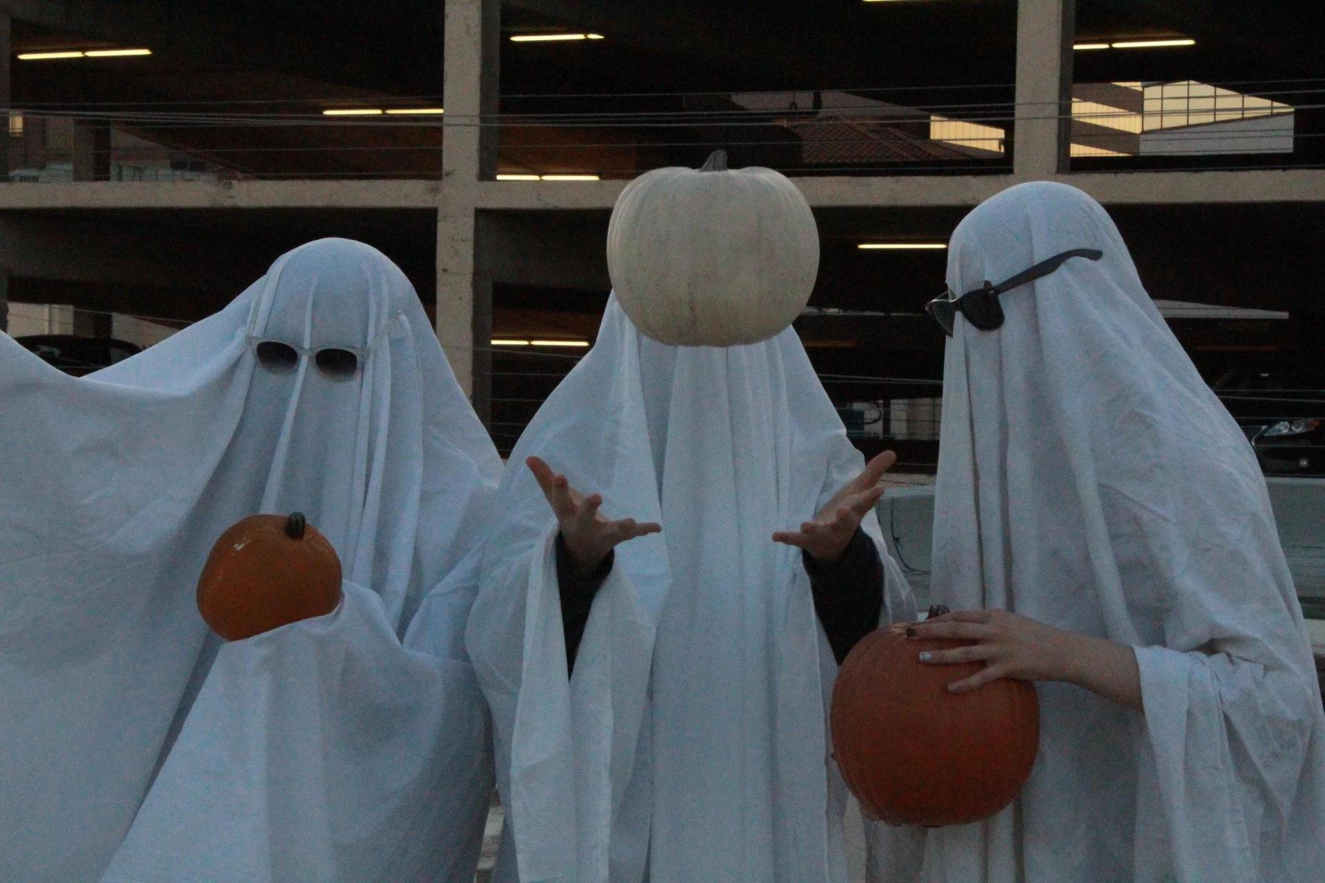 Ghosts |
Cannon EOS T6 |
2020