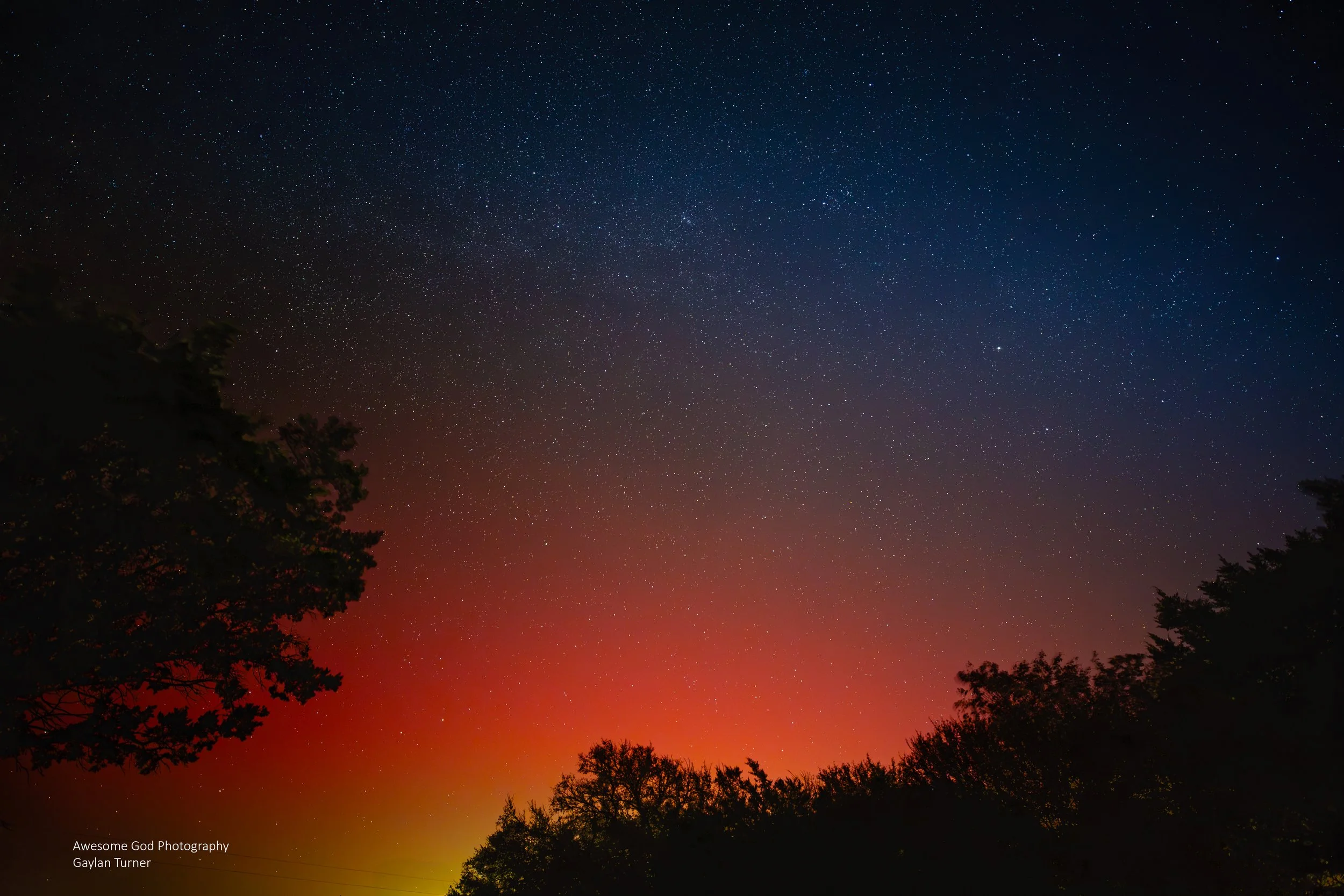 Aurora Borealis 3.jpg