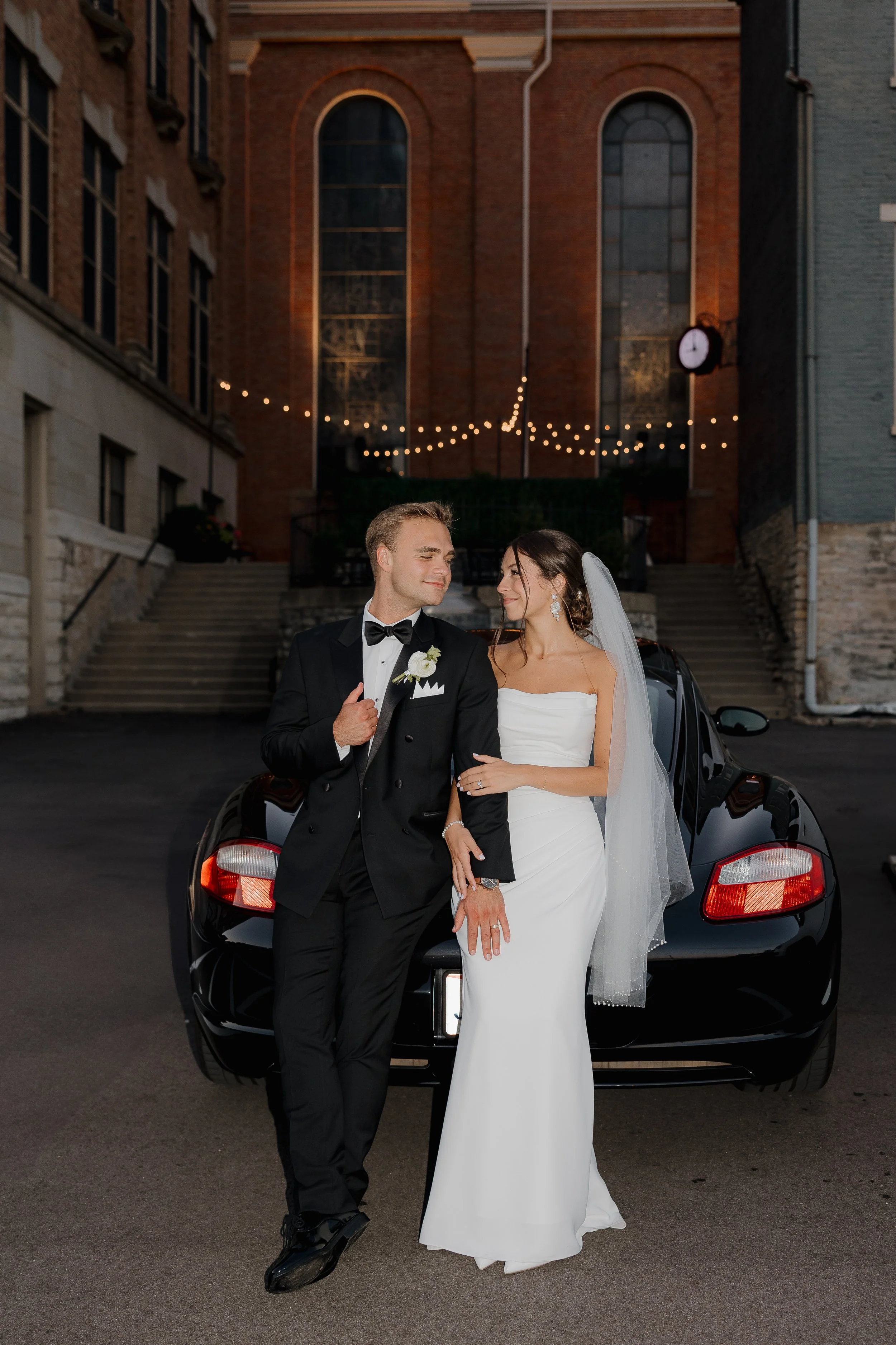 the bell event center wedding couple cincinnati ohio