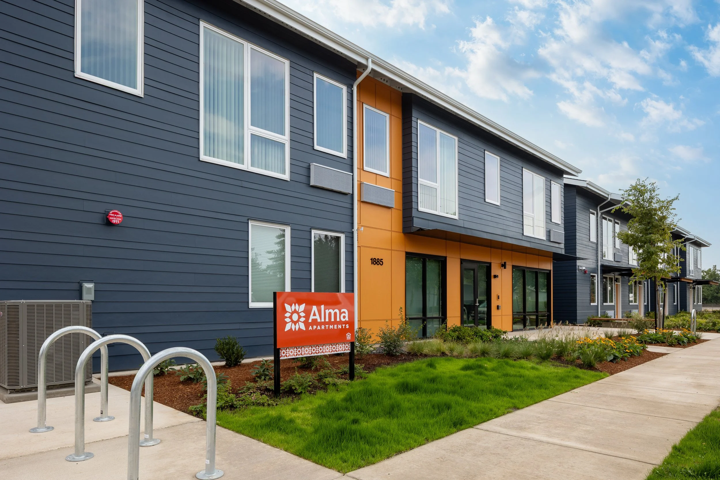AlmaApts.27.jpg