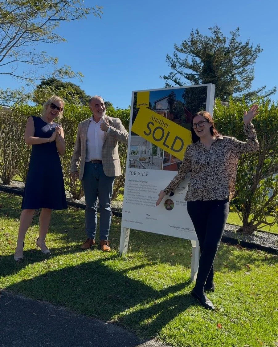 11 Powrie Street, Glenfield - Sold!

This one was a true team effort, alongside Paul Foster &amp; Jaimee Hunt, and what it pleasure it was, working with such a skilled, dedicated team!

A huge thank you to our wonderful vendors for trusting us, and c