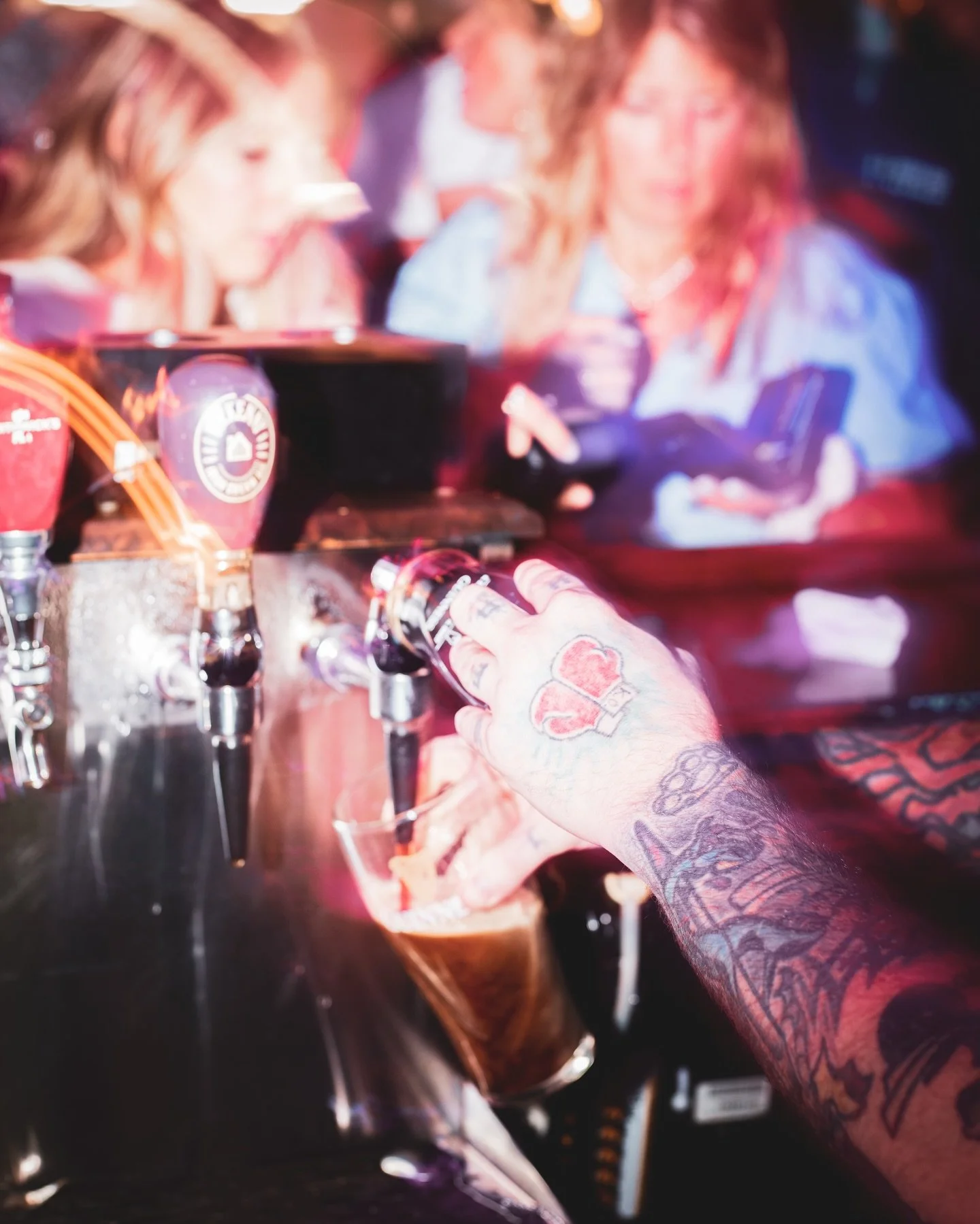 🎤 KARAOKE NIGHT TONIGHT at Flynn&rsquo;s! 🎤

The best way to spend your Saturday? Right here with us at Flynn&rsquo;s for Karaoke Night!
Kick things off with dinner and drinks, then sing your heart out when karaoke starts at 10 PM!

✨ Come early an