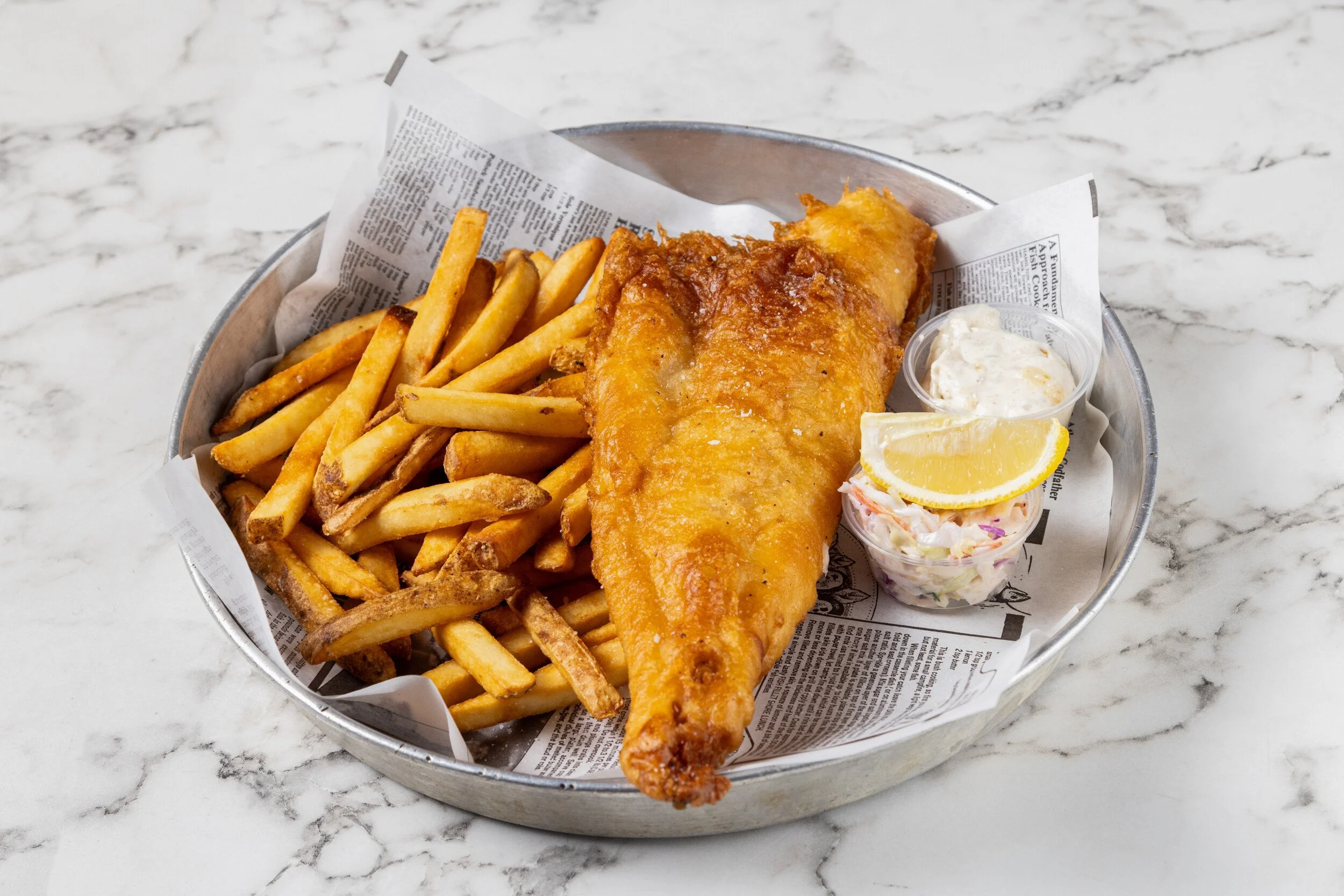 1298808_flynns public house  96 main street  penetanguishene_Food_fish_and_chips.jpg