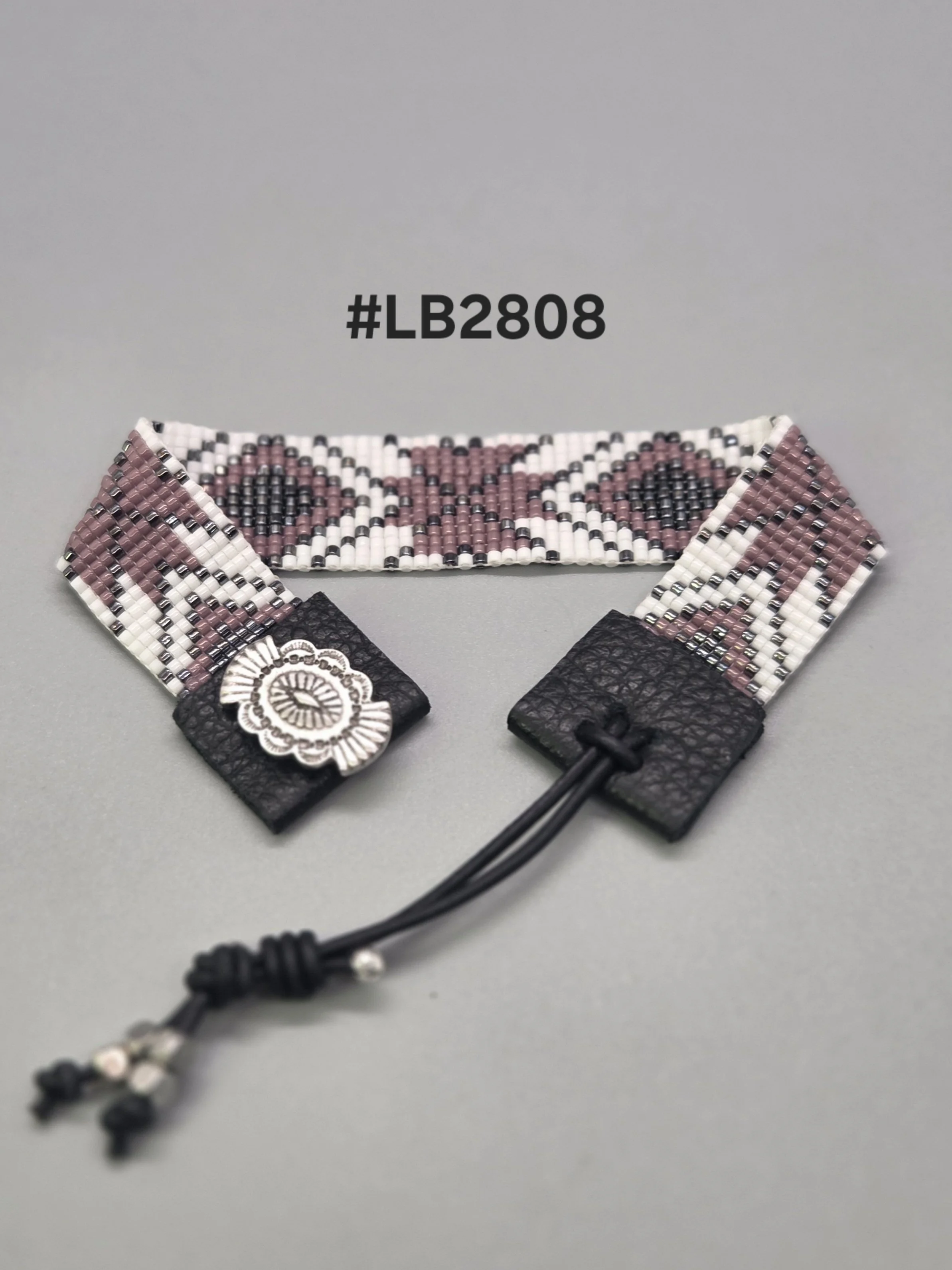 lb2808.jpg