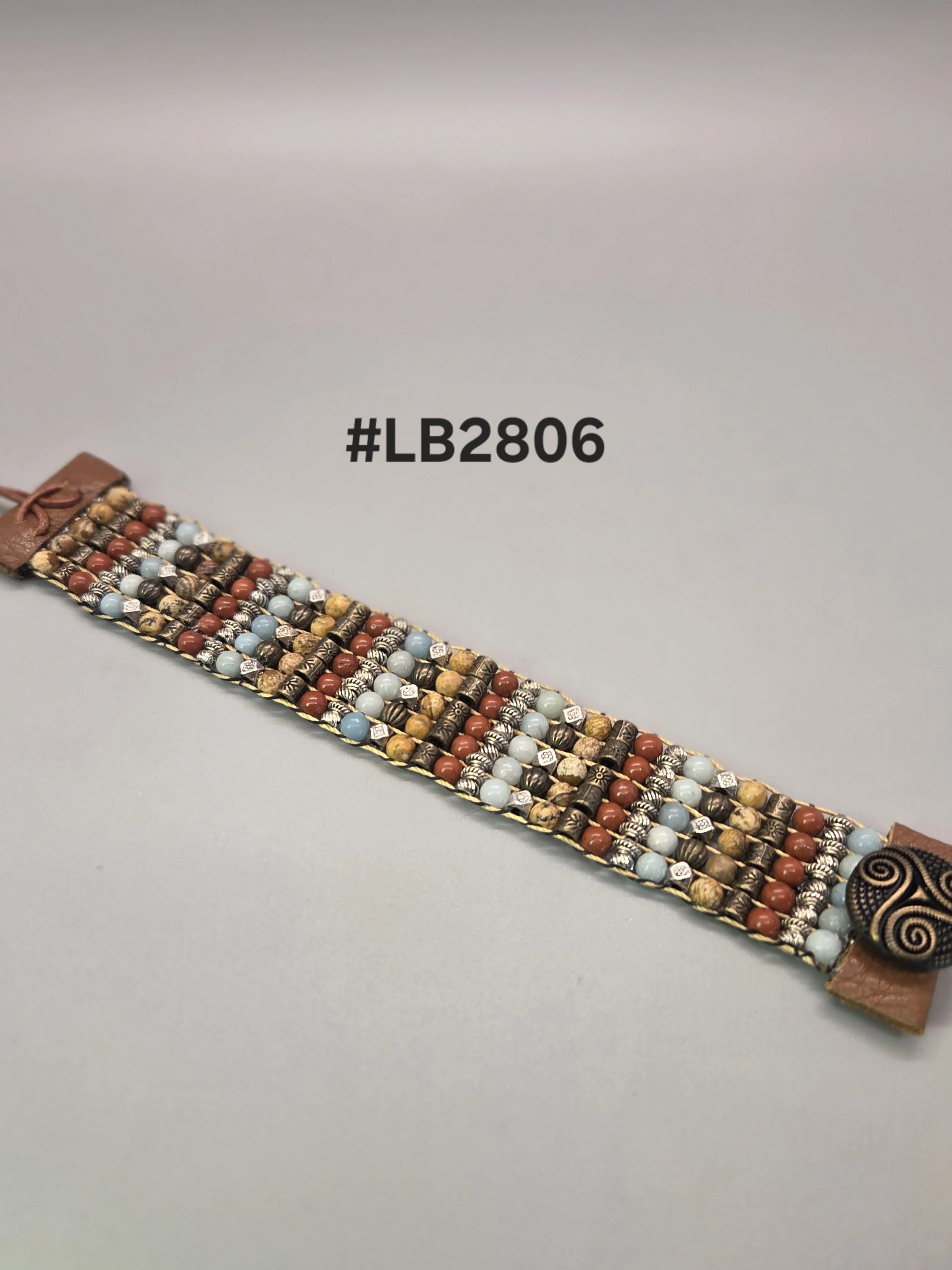 lb2806a.jpg