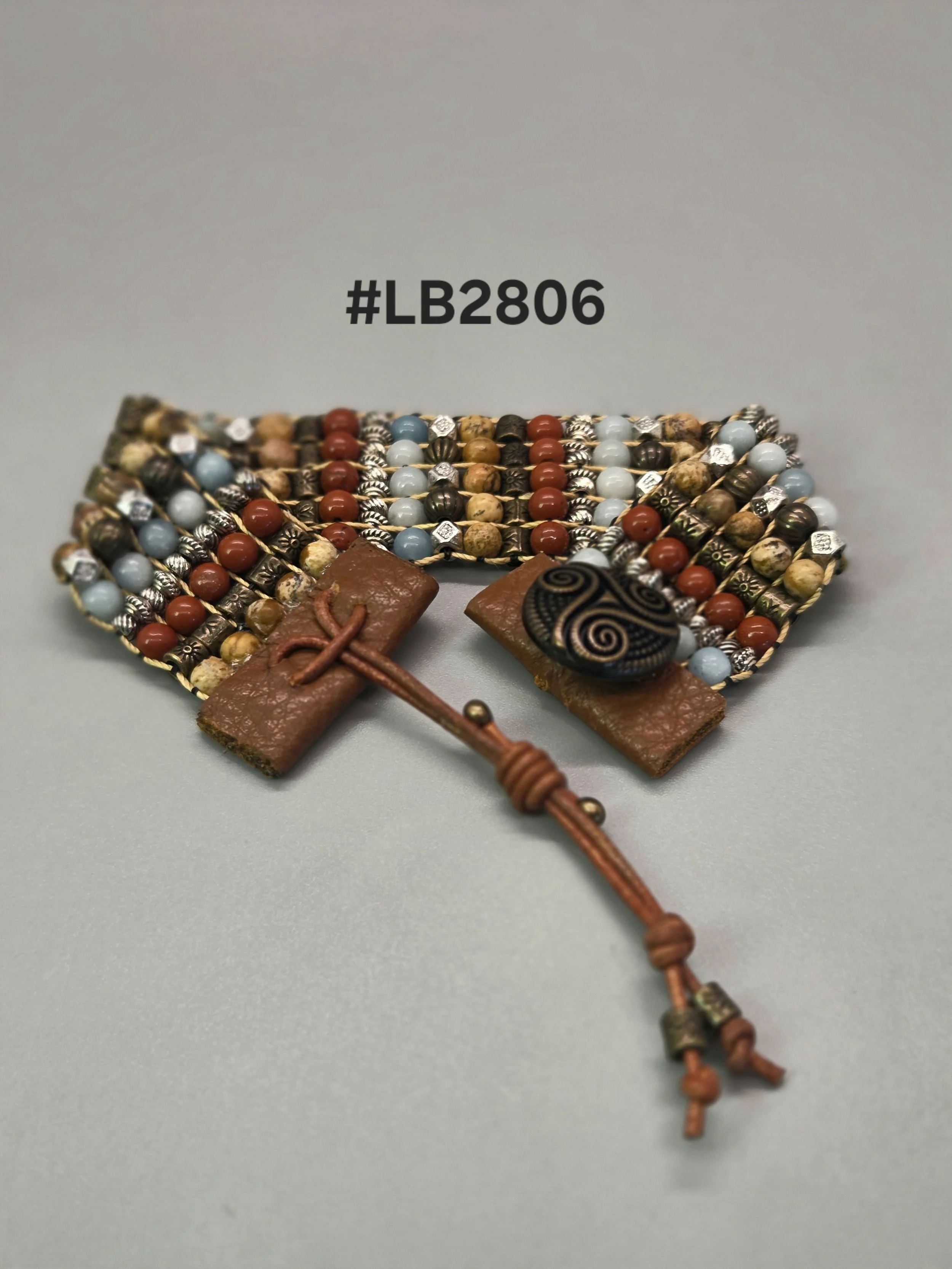 lb2806.jpg