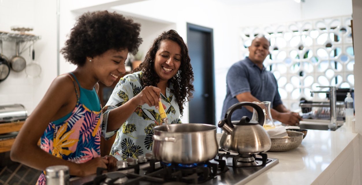 Cooking+with+TEen.jpg