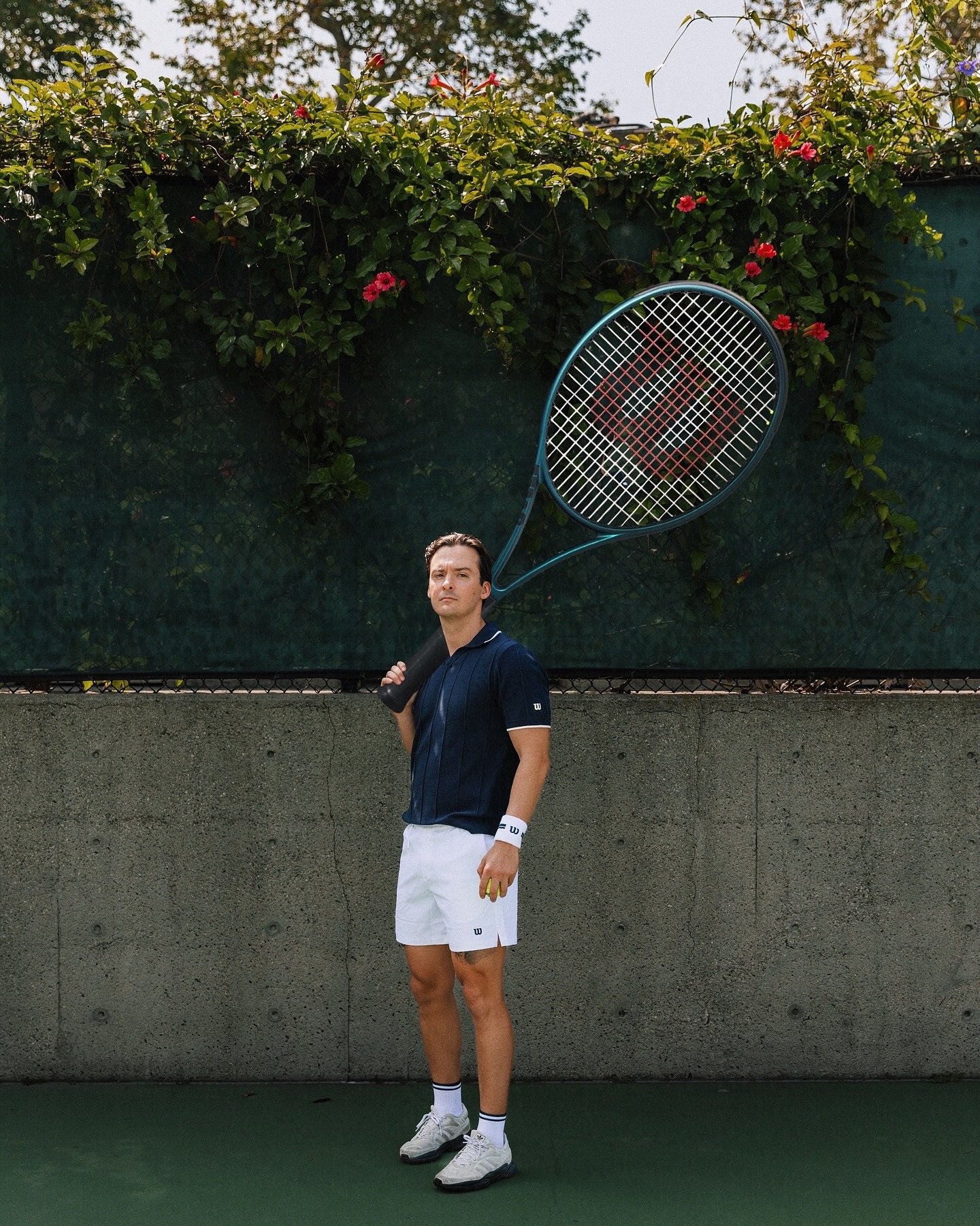 there&rsquo;s just something about that noon light with no flash, diffusers or nd filters. 🎾 i kinda love the harsh light 🥲
